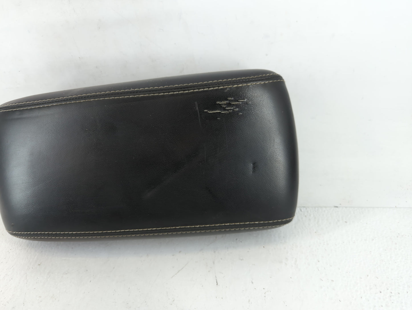 2015 Jeep Grand Cherokee Center Console Armrest Cover Lid Fits OEM Used Auto Parts - Oemusedautoparts1.com