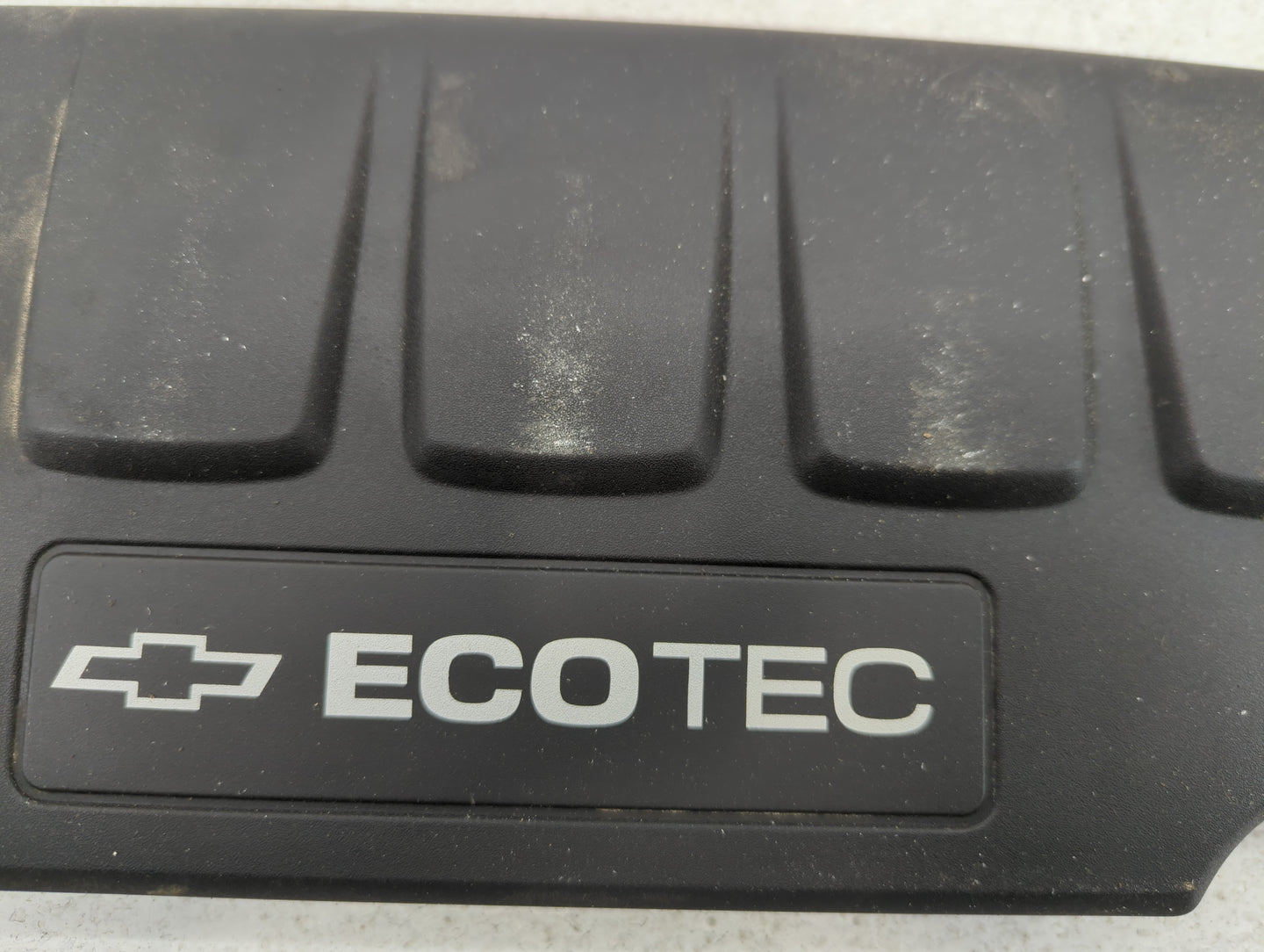 2015 Jeep Grand Cherokee Engine Cover - Oemusedautoparts1.com