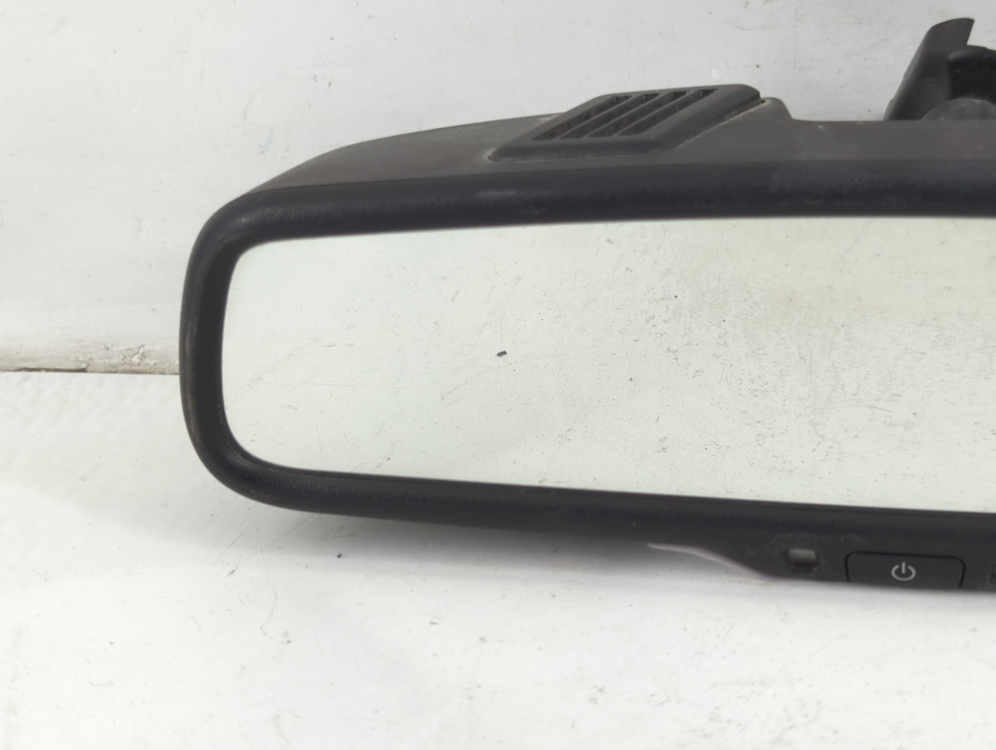 2007-2017 Jeep Patriot Interior Rear View Mirror Replacement OEM P/N:E11026130 Fits OEM Used Auto Parts - Oemusedautoparts1.