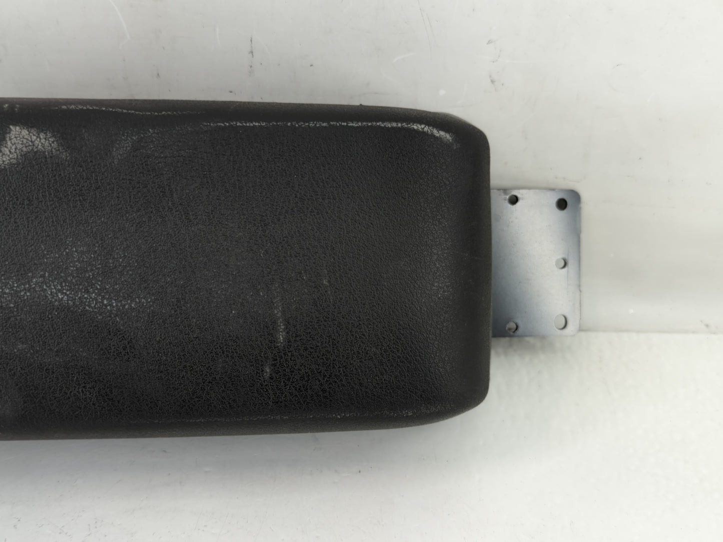 2011-2017 Jeep Patriot Center Console Armrest Cover Lid Fits Fits 2011 2012 2013 2014 2015 2016 2017 OEM Used Auto Parts - O