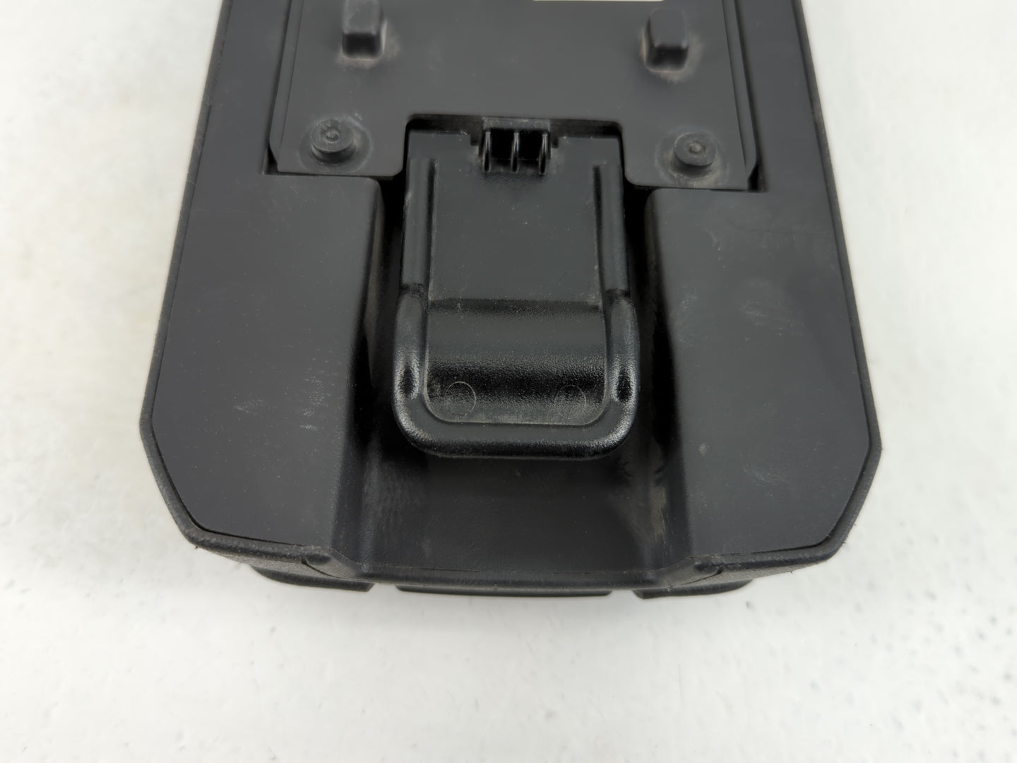 2011-2017 Jeep Patriot Center Console Armrest Cover Lid Fits Fits 2011 2012 2013 2014 2015 2016 2017 OEM Used Auto Parts - O