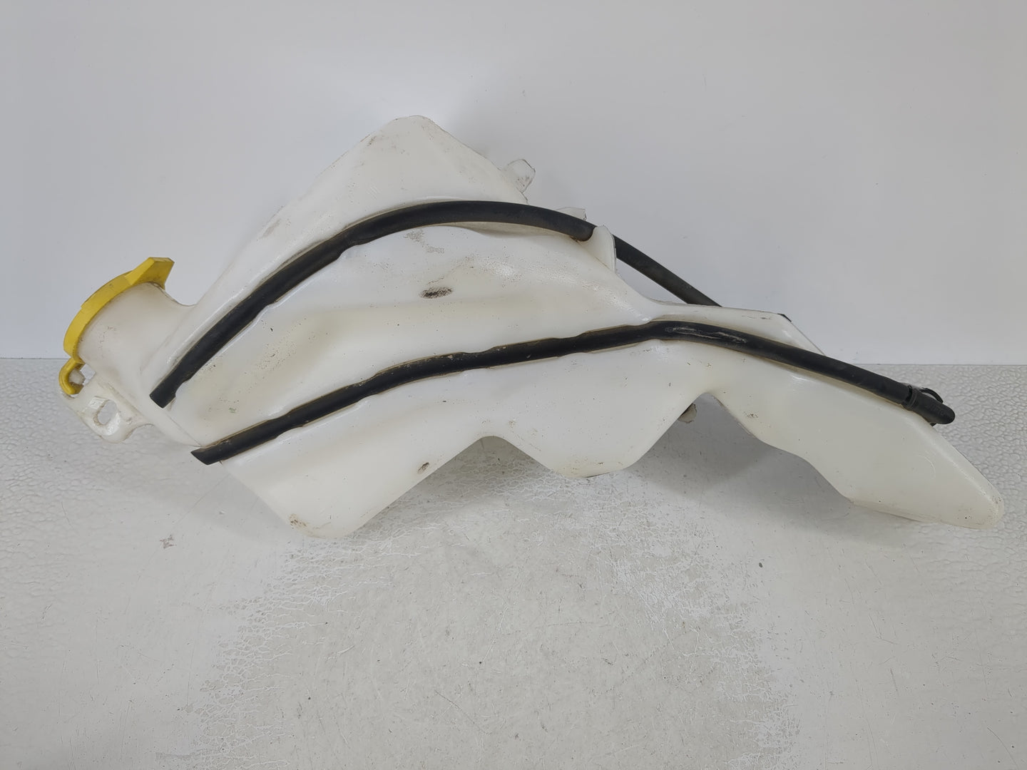 2007-2017 Jeep Patriot Windshield Washer Fluid Reservoir Bottle Oem - Oemusedautoparts1.com