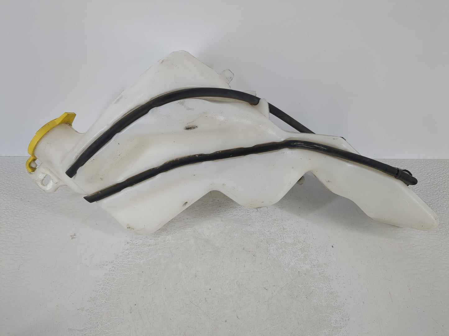 2007-2017 Jeep Patriot Windshield Washer Fluid Reservoir Bottle Oem - Oemusedautoparts1.com