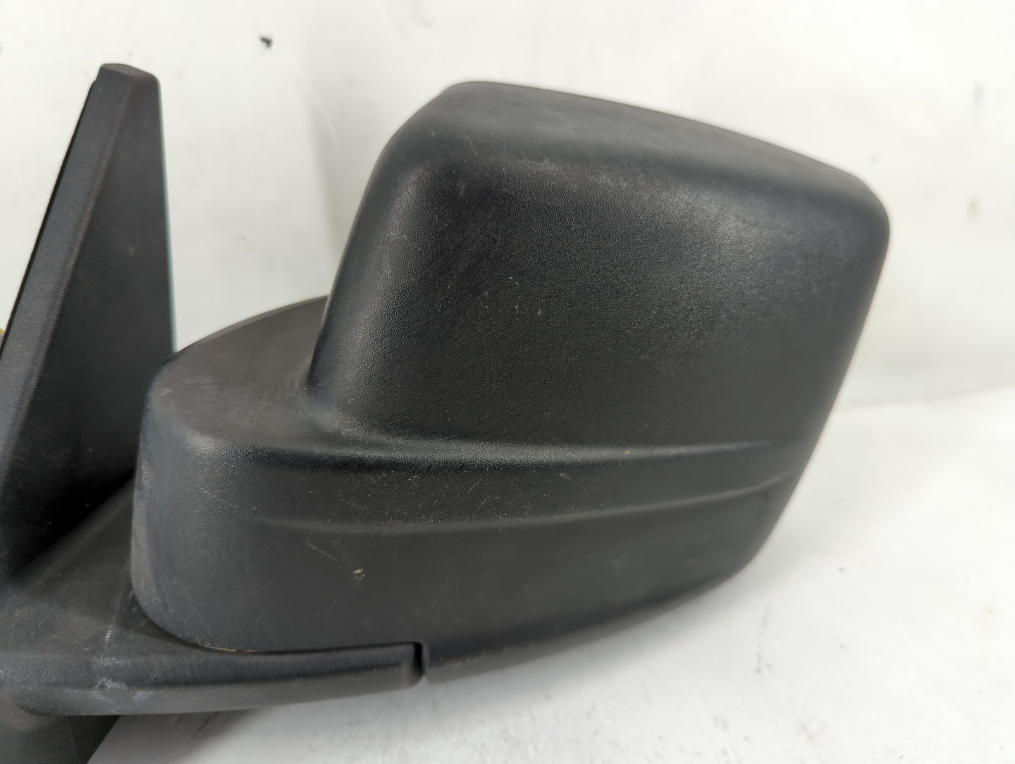 2007-2017 Jeep Patriot Driver Side View Mirror - Left Door Mirror OEM Used - Oemusedautoparts1.com