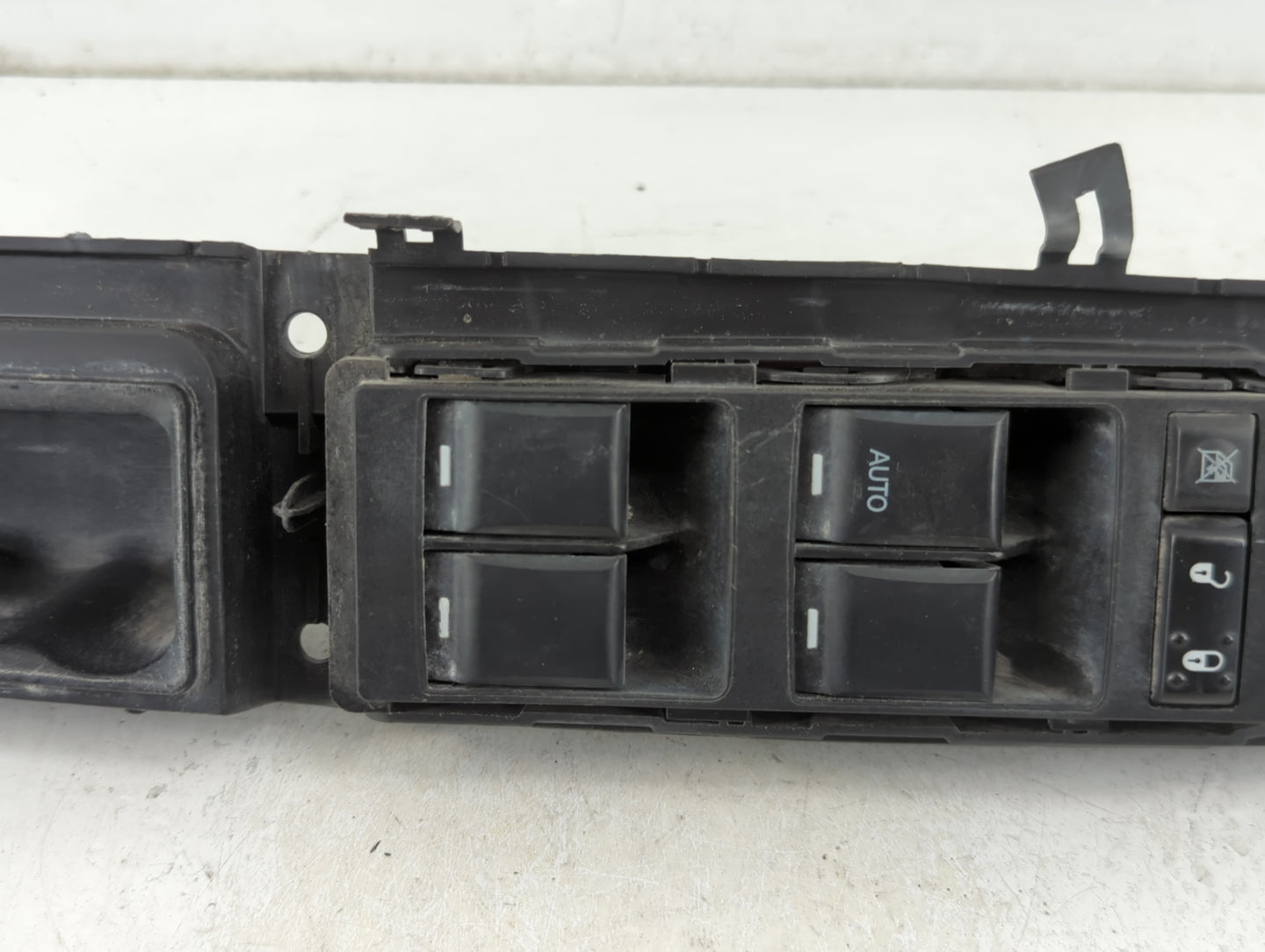 2011-2017 Jeep Patriot Master Power Window Switch Replacement Driver Side Left P/N:50651409662 Fits OEM Used Auto Parts - Oe