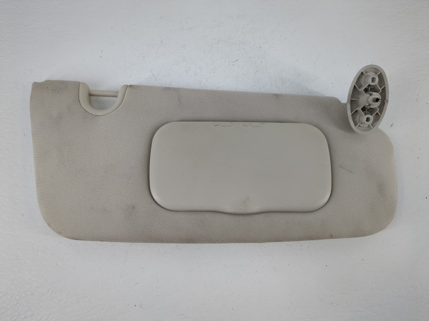 2010-2017 Jeep Patriot Sun Visor Shade Replacement Passenger Right Mirror Fits Fits 2010 2011 2012 2013 2014 2015 2016 2017 