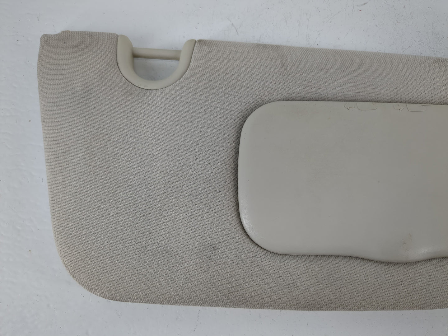 2010-2017 Jeep Patriot Sun Visor Shade Replacement Passenger Right Mirror Fits Fits 2010 2011 2012 2013 2014 2015 2016 2017 