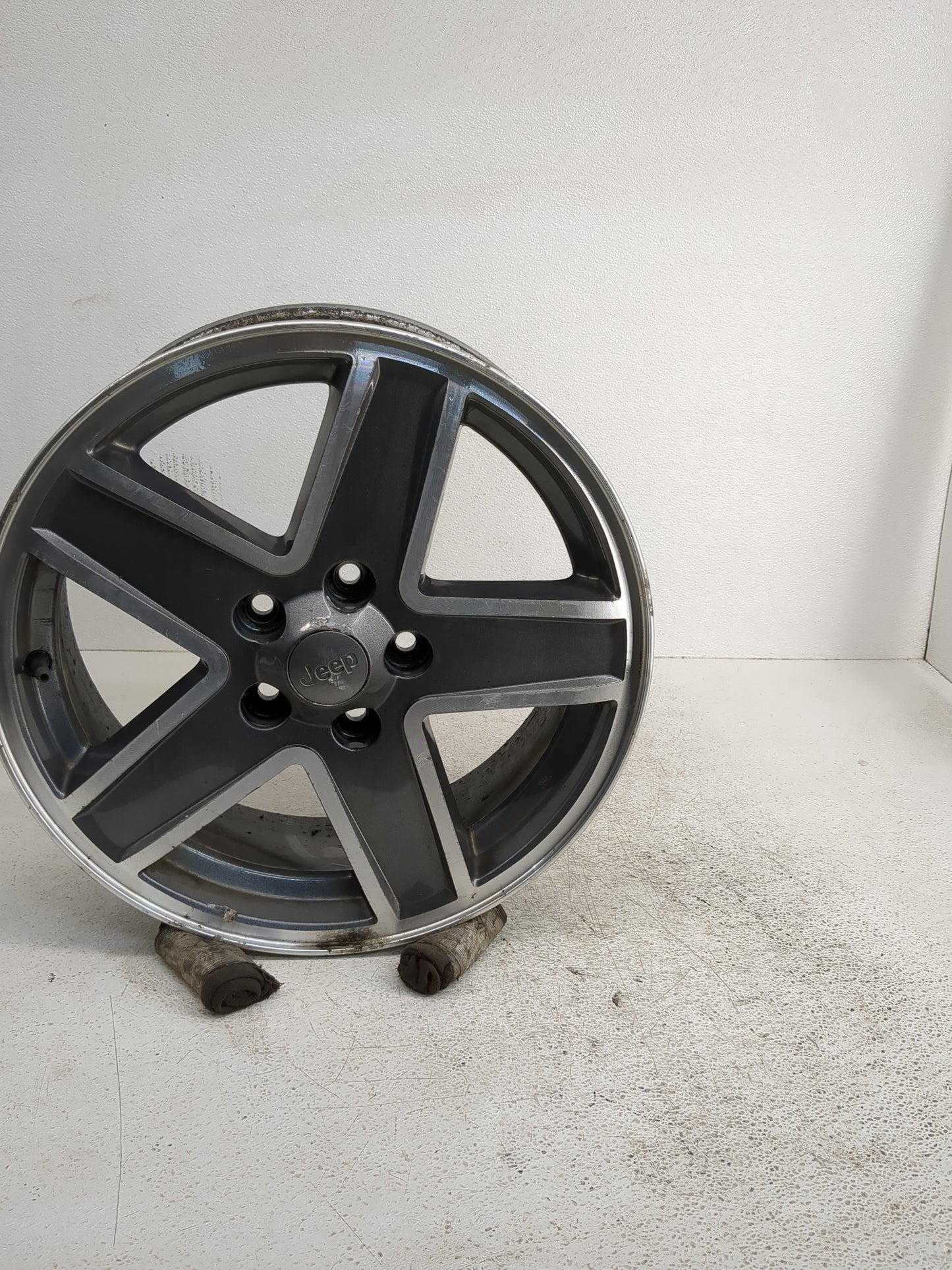 2007-2017 Jeep Patriot Oem Wheel Rim 1213568 - Oemusedautoparts1.com