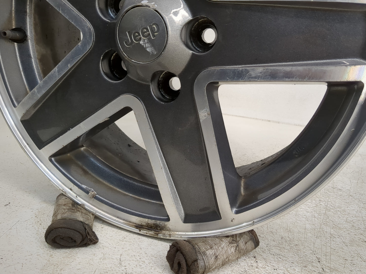 2007-2017 Jeep Patriot Oem Wheel Rim 1213568 - Oemusedautoparts1.com