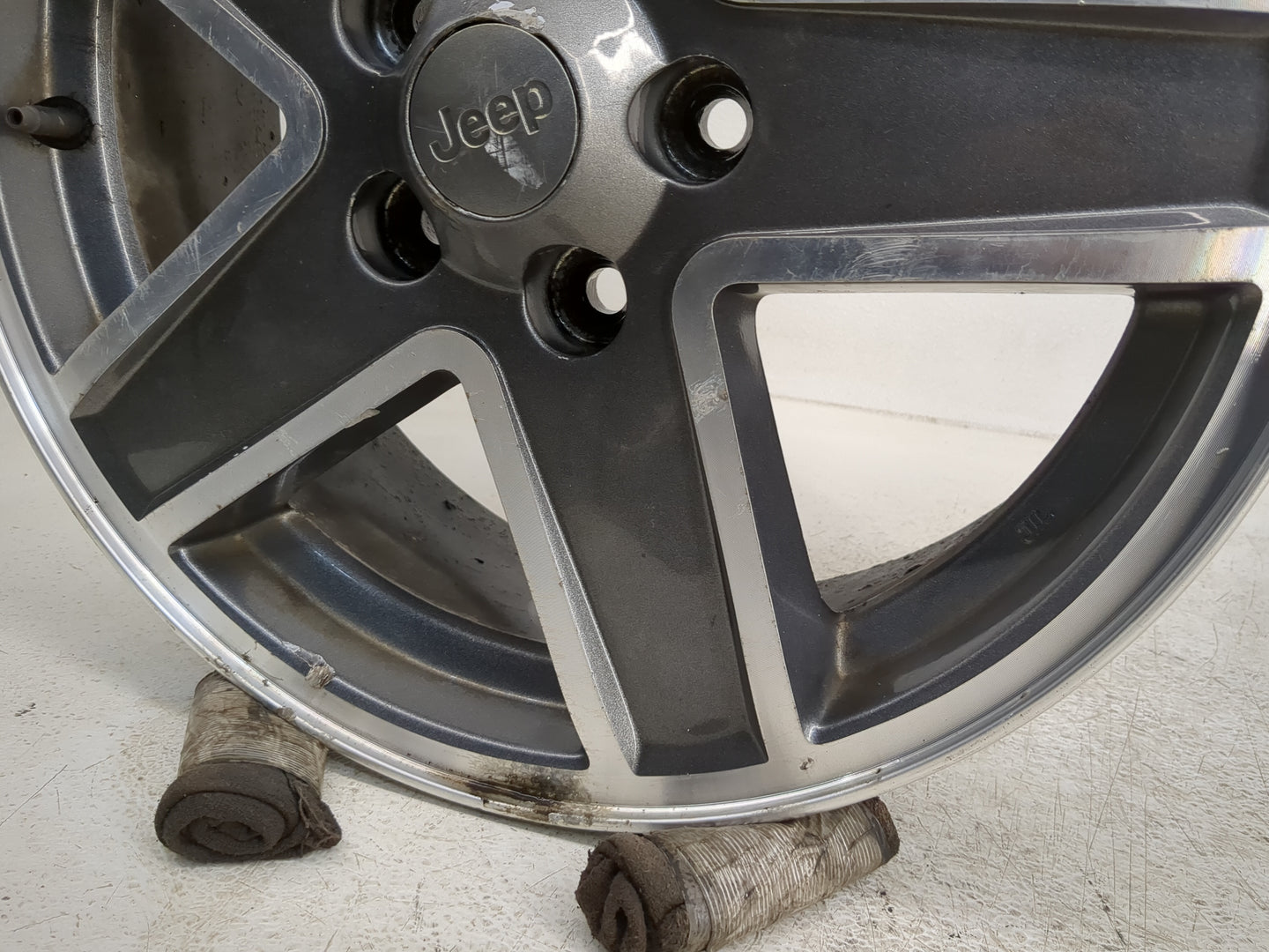 2007-2017 Jeep Patriot Oem Wheel Rim - Oemusedautoparts1.com