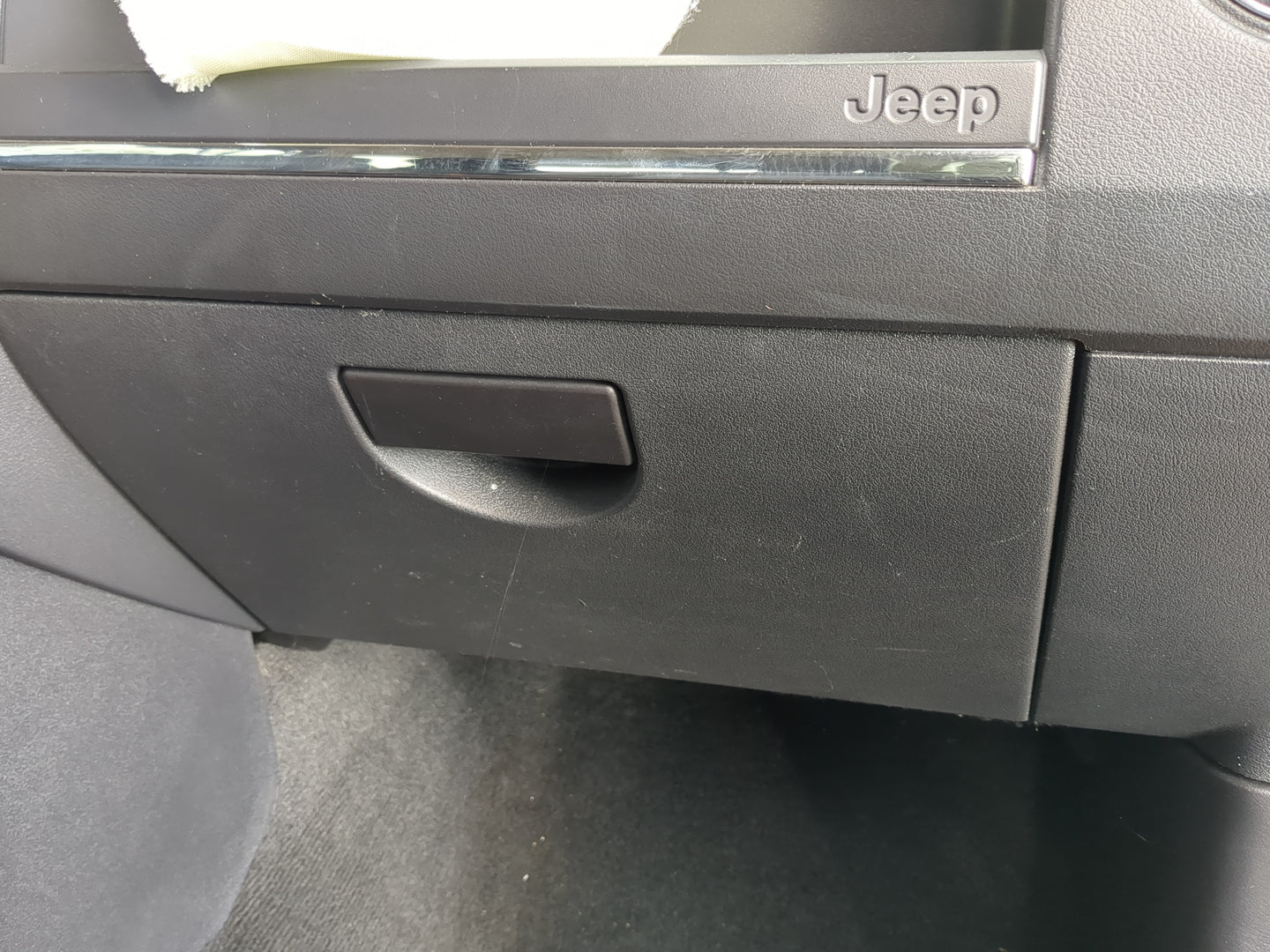 2015 Jeep Patriot Passenger Glove Box Door Storage Compartment - Oemusedautoparts1.com
