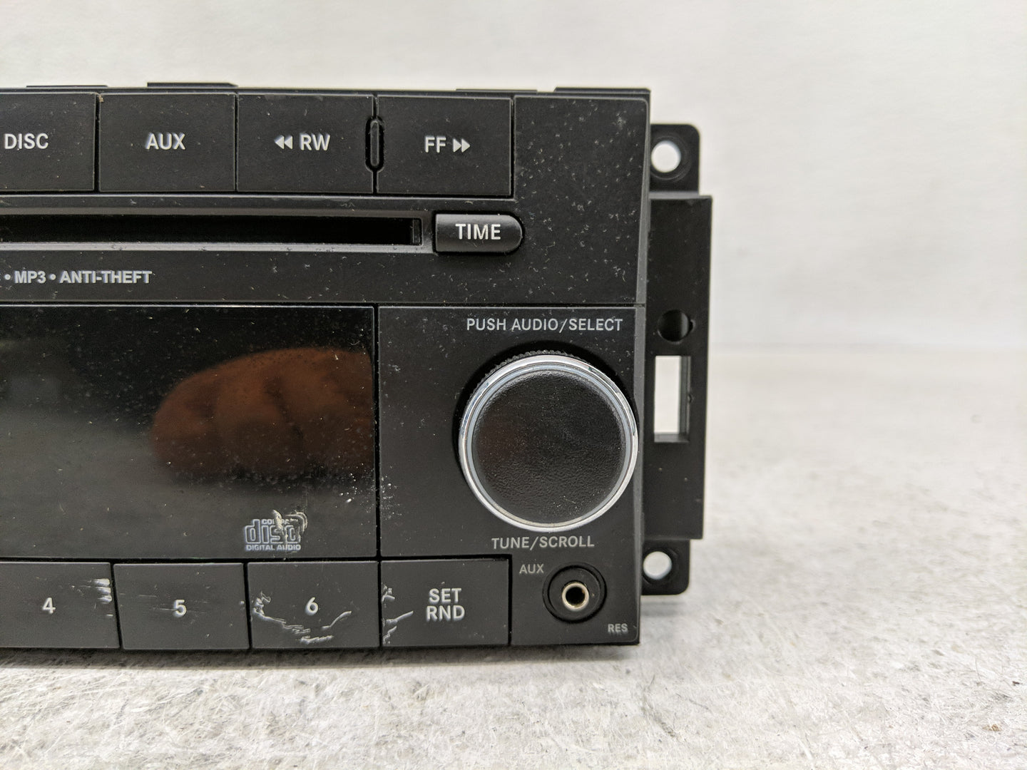 2012-2017 Jeep Patriot Radio AM FM Cd Player Receiver Replacement P/N:P05091195AC Fits Fits 2012 2013 2014 2015 2016 2017 OE