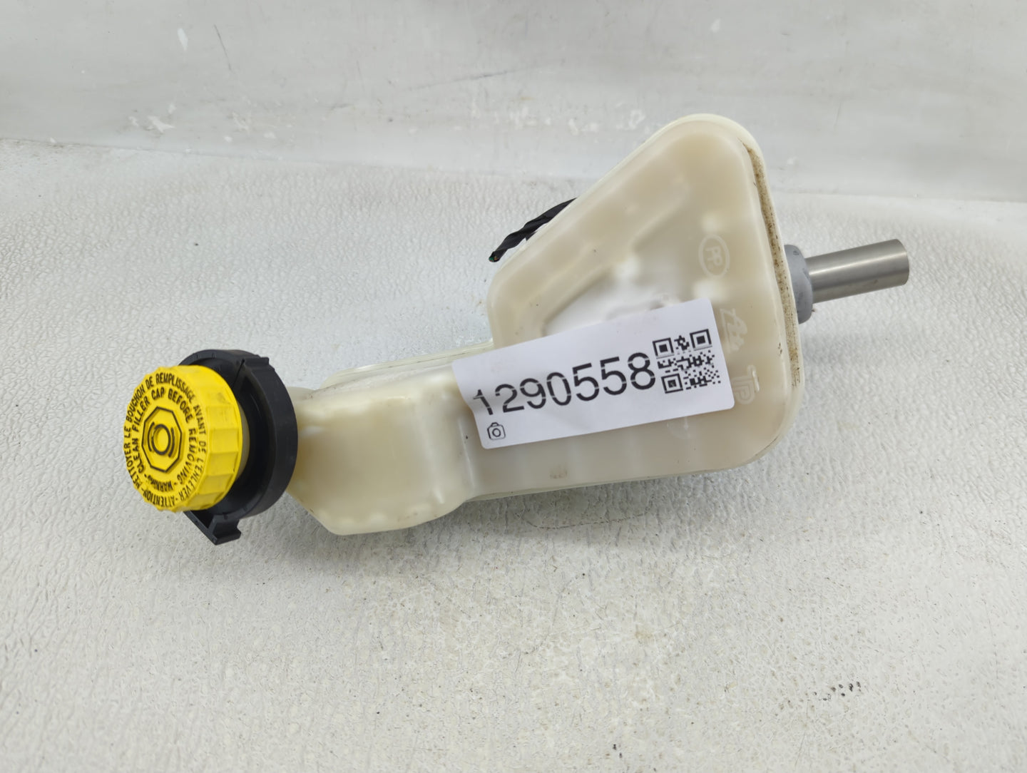 2007-2017 Jeep Patriot Brake Master Cylinder - Oemusedautoparts1.com