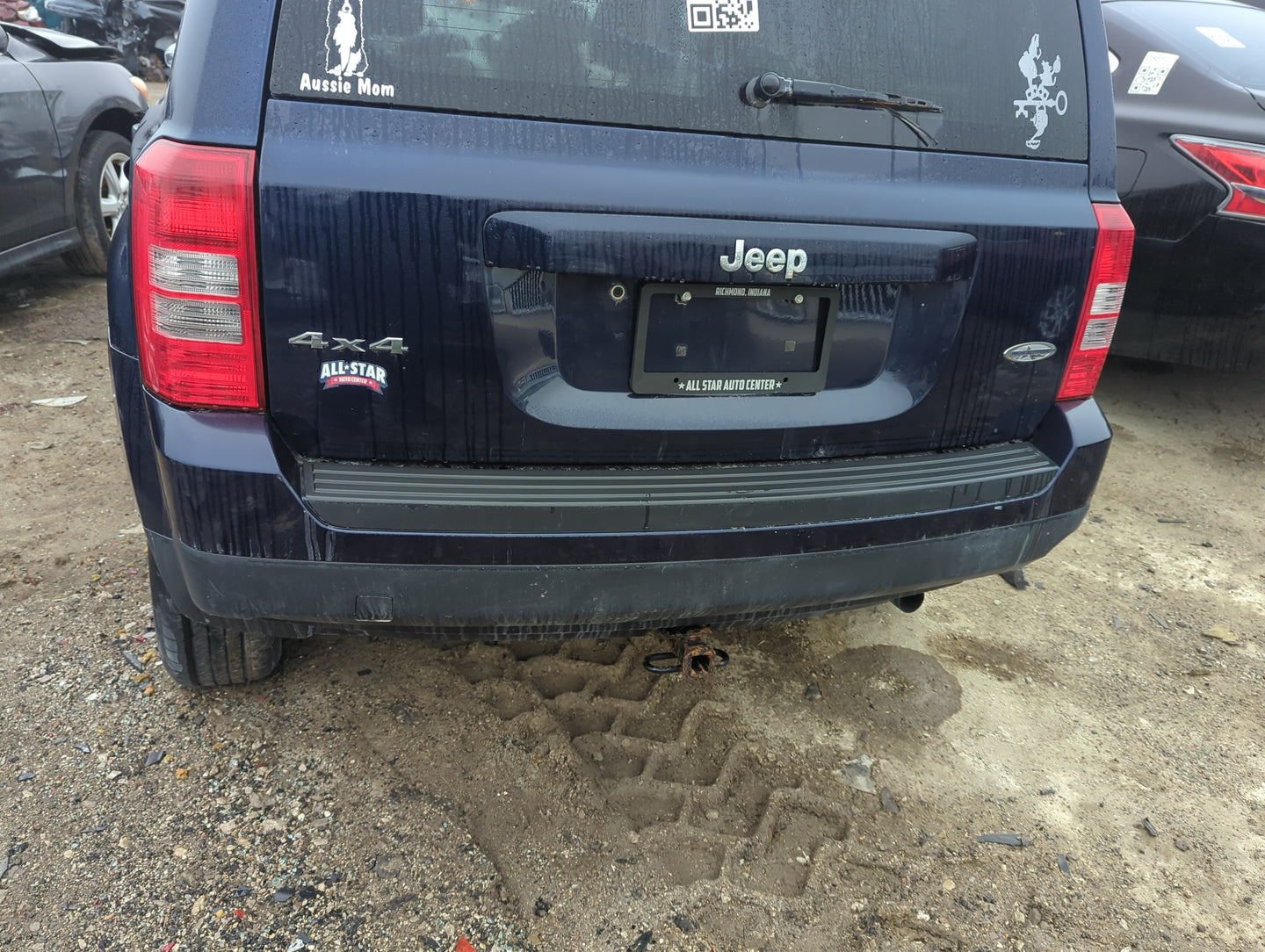 2011-2017 Jeep Patriot Rear Bumper Assembly Oem 1386819 - Oemusedautoparts1.com