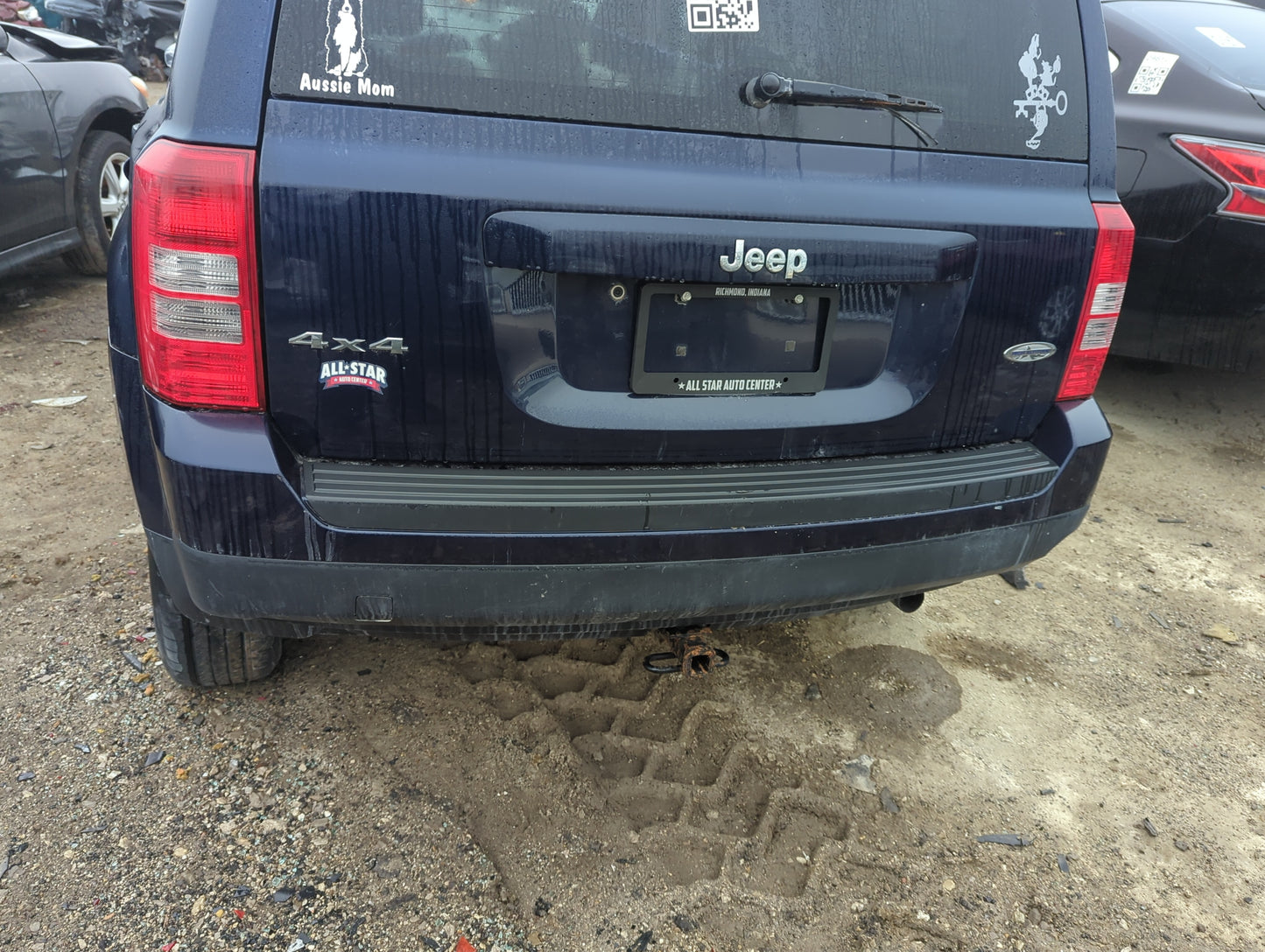 2011-2017 Jeep Patriot Rear Bumper Assembly Oem 1386819 - Oemusedautoparts1.com