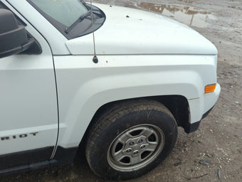 compare product 2011-2017 Jeep Patriot Passenger Fender 1389619