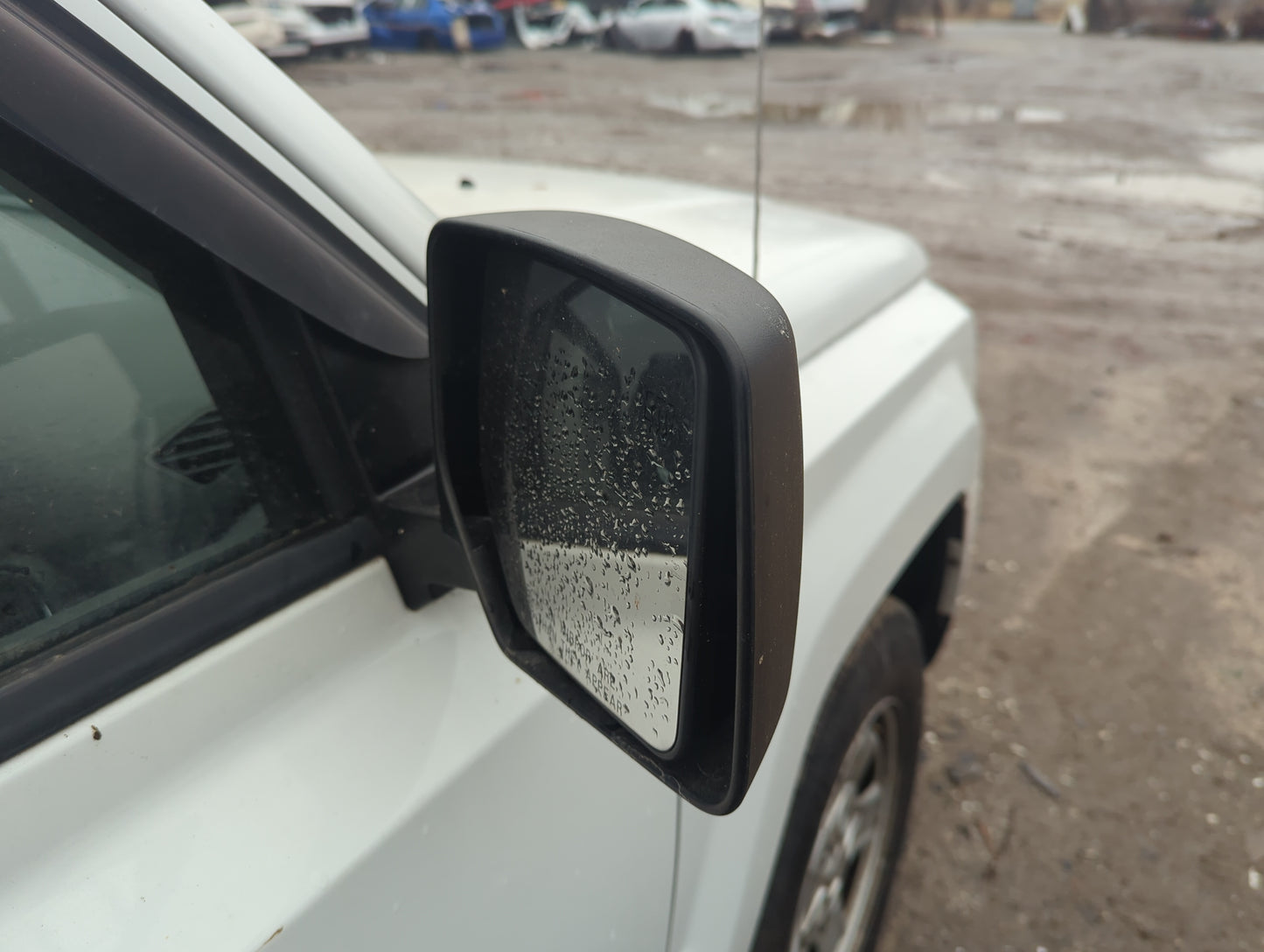 2013-2015 Jeep Patriot Passenger Side View Mirror - Right Door Mirror OEM Used - Oemusedautoparts1.com