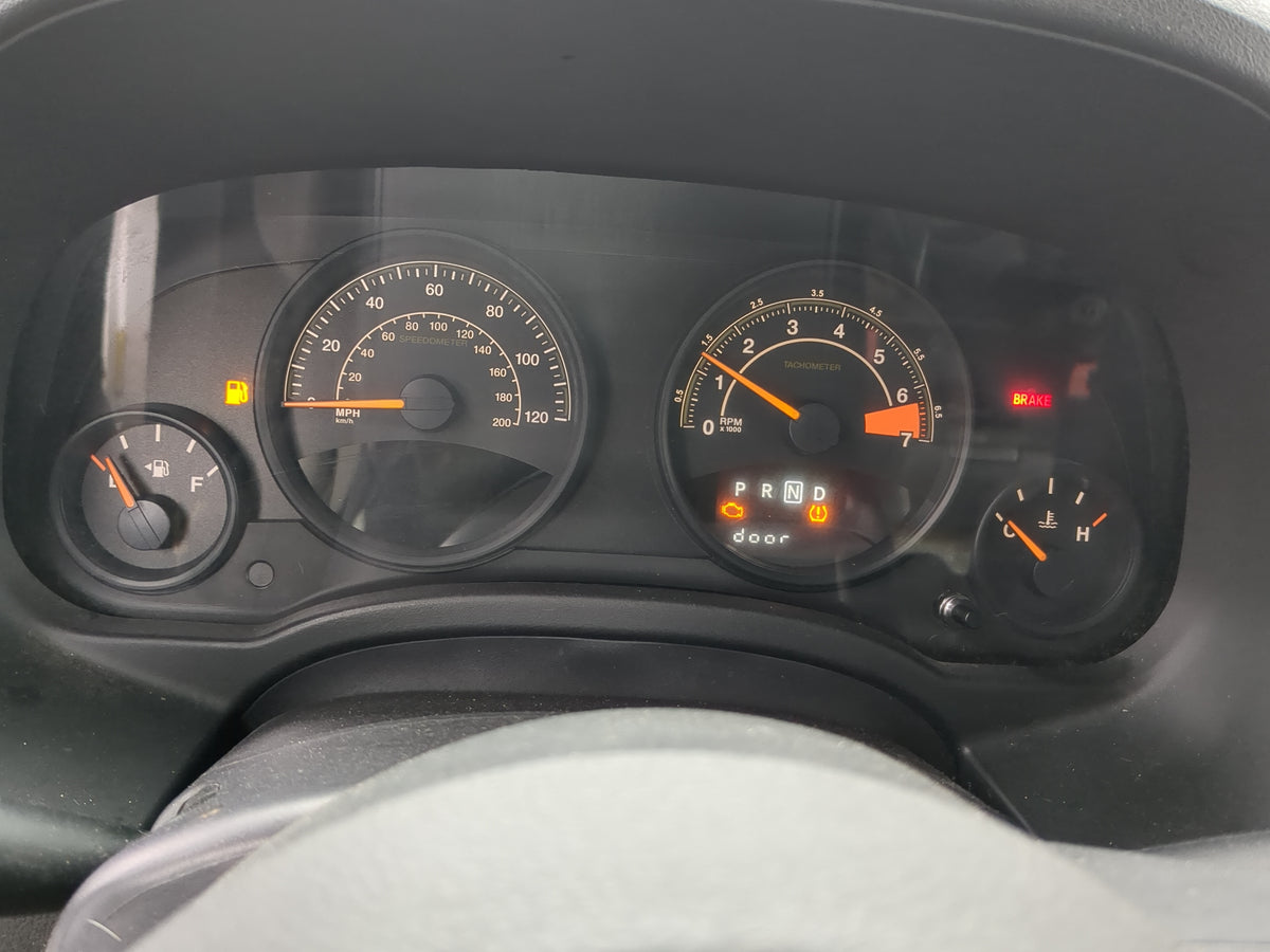 2015-2017 Jeep Patriot Instrument Cluster Speedometer Gauges Miles:198K Fits Fits 2015 2016 2017 OEM Used Auto Parts - Oemus