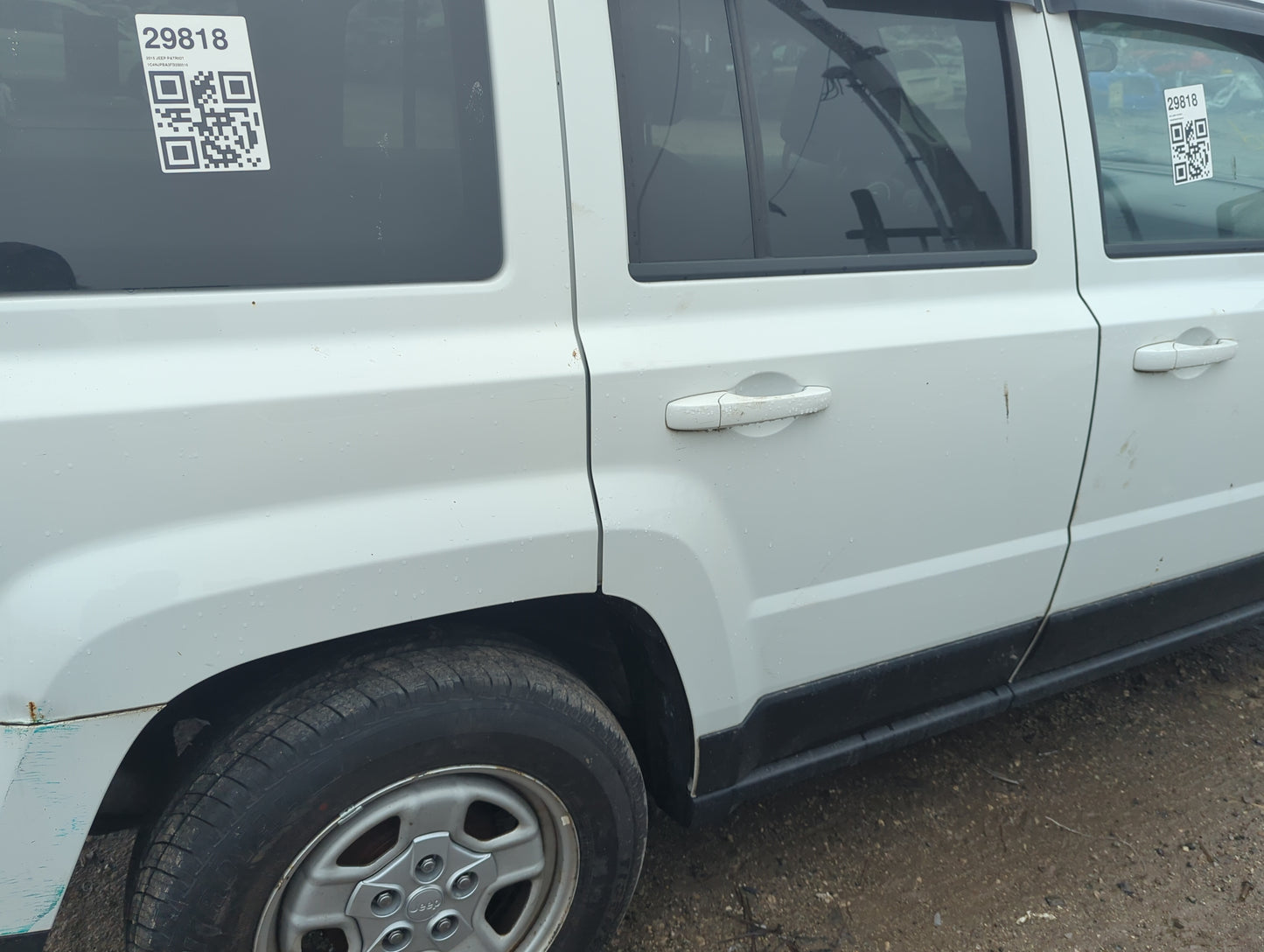 2011-2017 Jeep Patriot Passenger Rear Door Oem 1389691 - Oemusedautoparts1.com