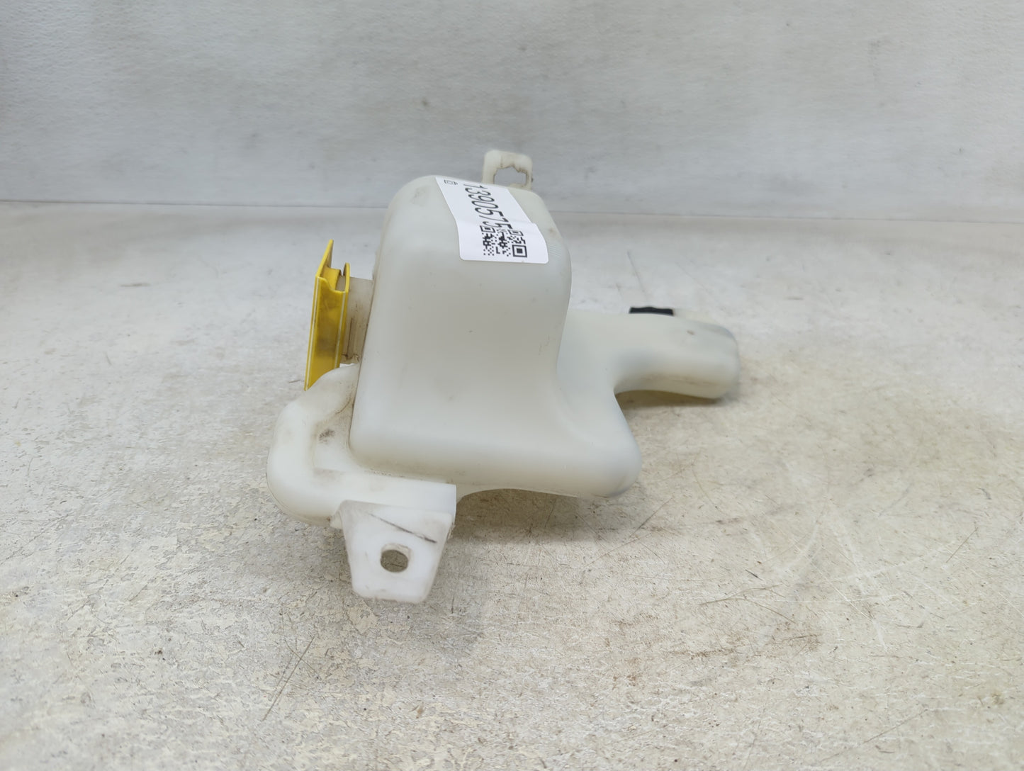 2008-2017 Jeep Patriot Radiator Coolant Overflow Expansion Tank Bottle - Oemusedautoparts1.com