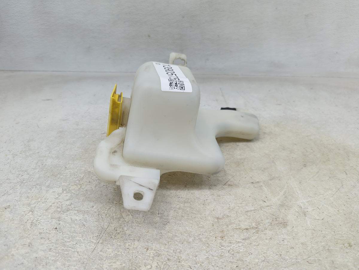 2008-2017 Jeep Patriot Radiator Coolant Overflow Expansion Tank Bottle 1390575 - Oemusedautoparts1.com