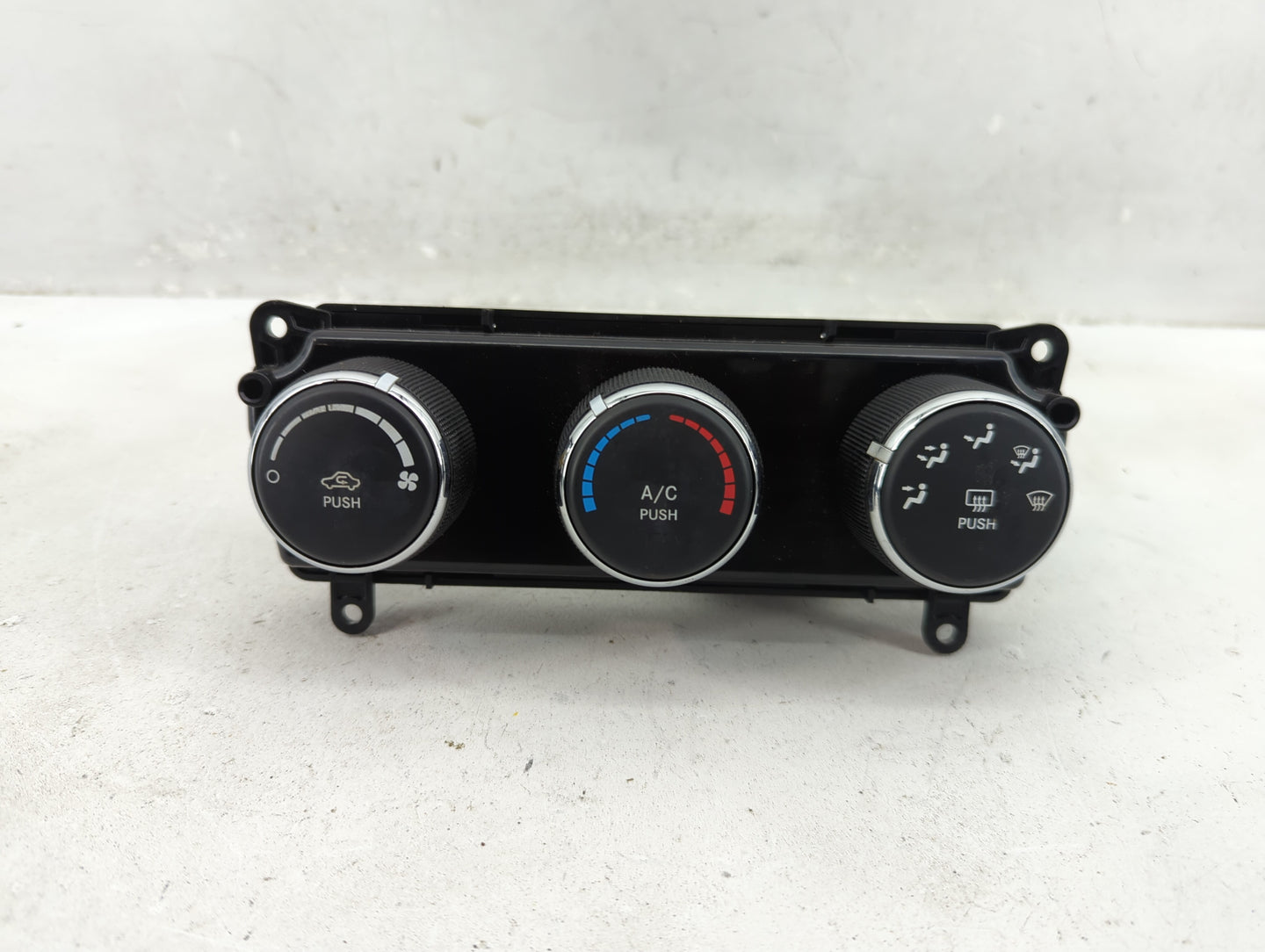 2011-2017 Jeep Patriot Climate Control Module Temperature AC/Heater Replacement P/N:P55111278AF Fits OEM Used Auto Parts - O