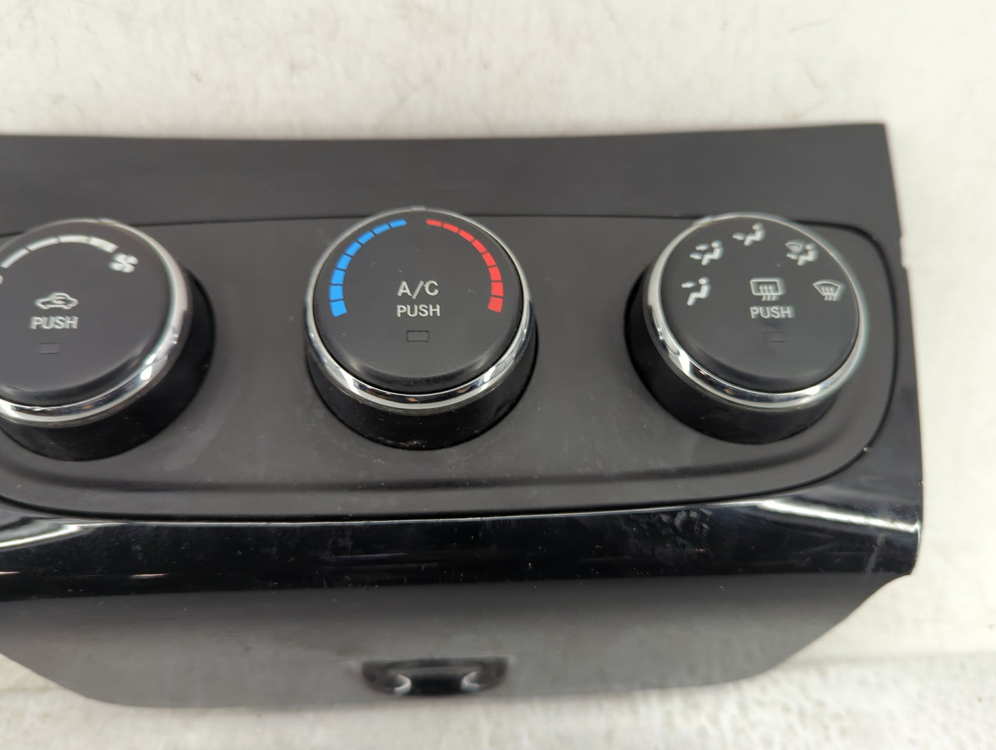 2011-2017 Jeep Patriot Climate Control Module Temperature AC/Heater Replacement P/N:61036A Fits OEM Used Auto Parts - Oemuse