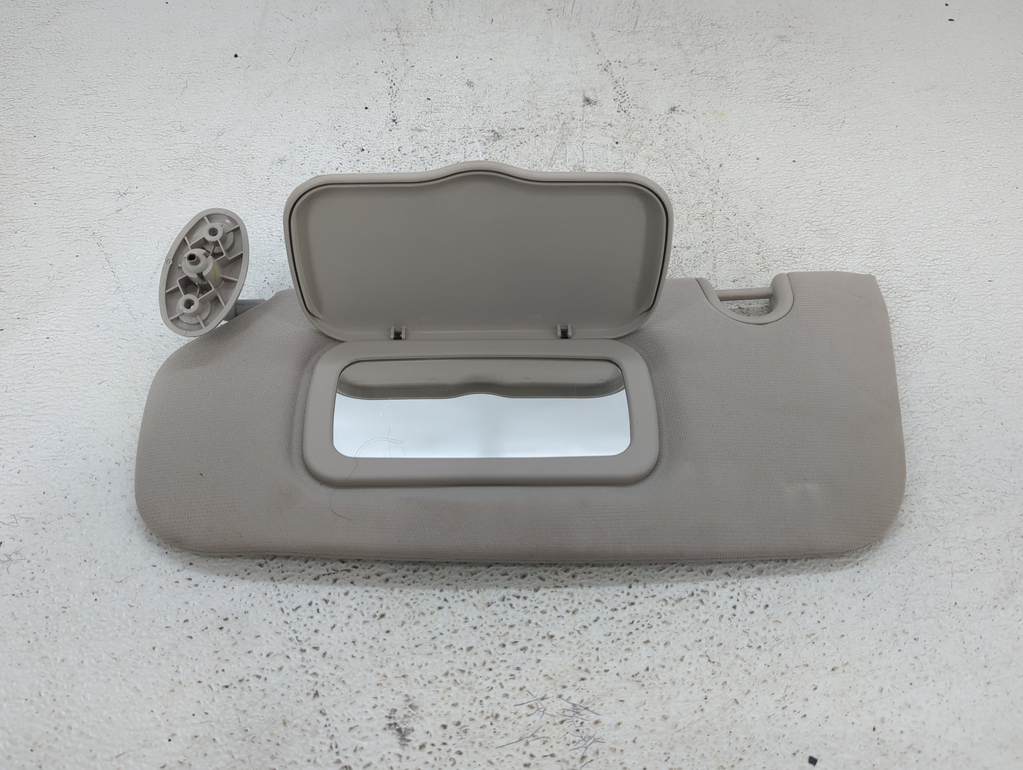 2010-2017 Jeep Patriot Sun Visor Shade Replacement Driver Left Mirror Fits Fits 2010 2011 2012 2013 2014 2015 2016 2017 OEM 