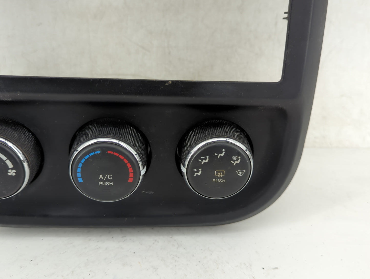 2011-2017 Jeep Patriot Climate Control Module Temperature AC/Heater Replacement P/N:P55111278AF Fits OEM Used Auto Parts - O