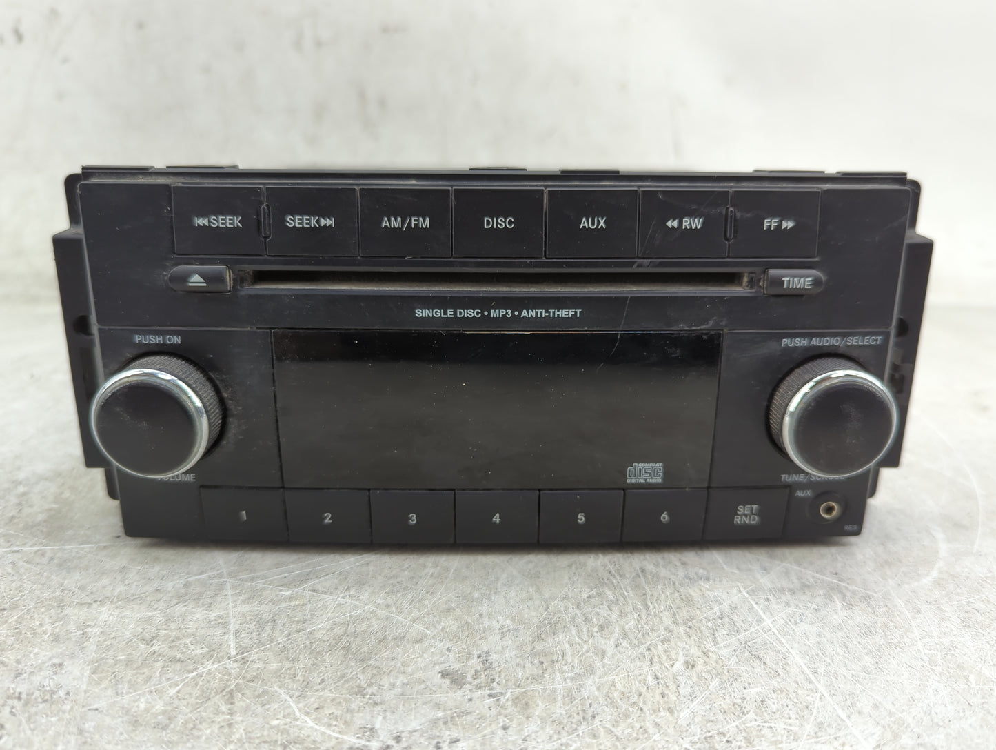 2015 Jeep Patriot Radio AM FM Cd Player Receiver Replacement P/N:P05091195AC SPNP05091195AC Fits OEM Used Auto Parts - Oemus