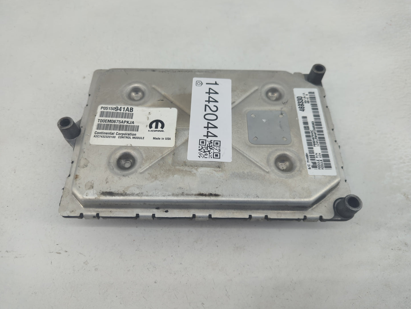 2013-2017 Jeep Patriot PCM Engine Control Computer ECU ECM PCU OEM P/N:P68246704AC P05150941AB Fits Fits 2013 2014 2015 2016