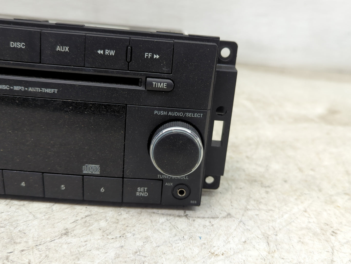 2012-2017 Jeep Patriot Radio AM FM Cd Player Receiver Replacement P/N:P05091195AC P05091195AC Fits OEM Used Auto Parts - Oem