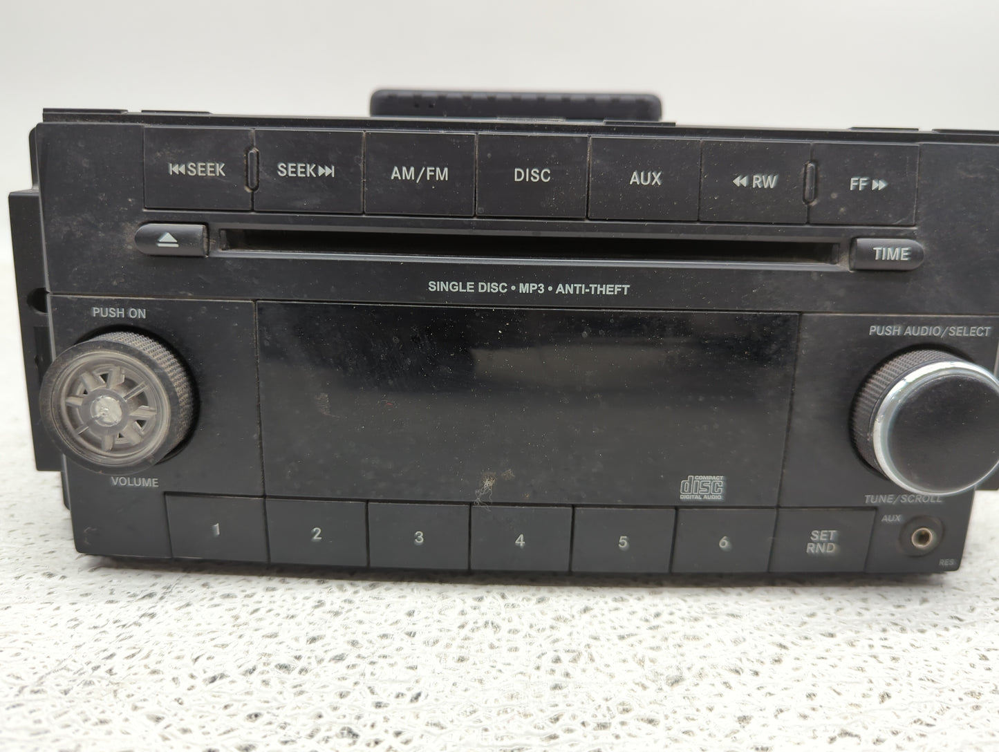 2012-2017 Jeep Patriot Radio AM FM Cd Player Receiver Replacement P/N:P05091195AC Fits Fits 2012 2013 2014 2015 2016 2017 OE