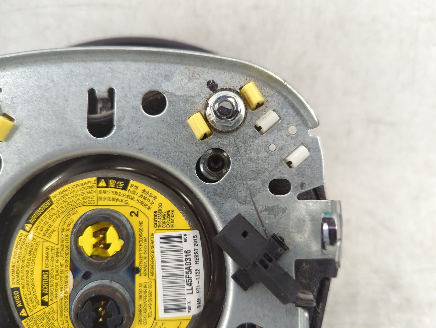 2011-2017 Jeep Patriot Air Bag Driver Left Steering Wheel Mounted Black 1458896 - Oemusedautoparts1.com