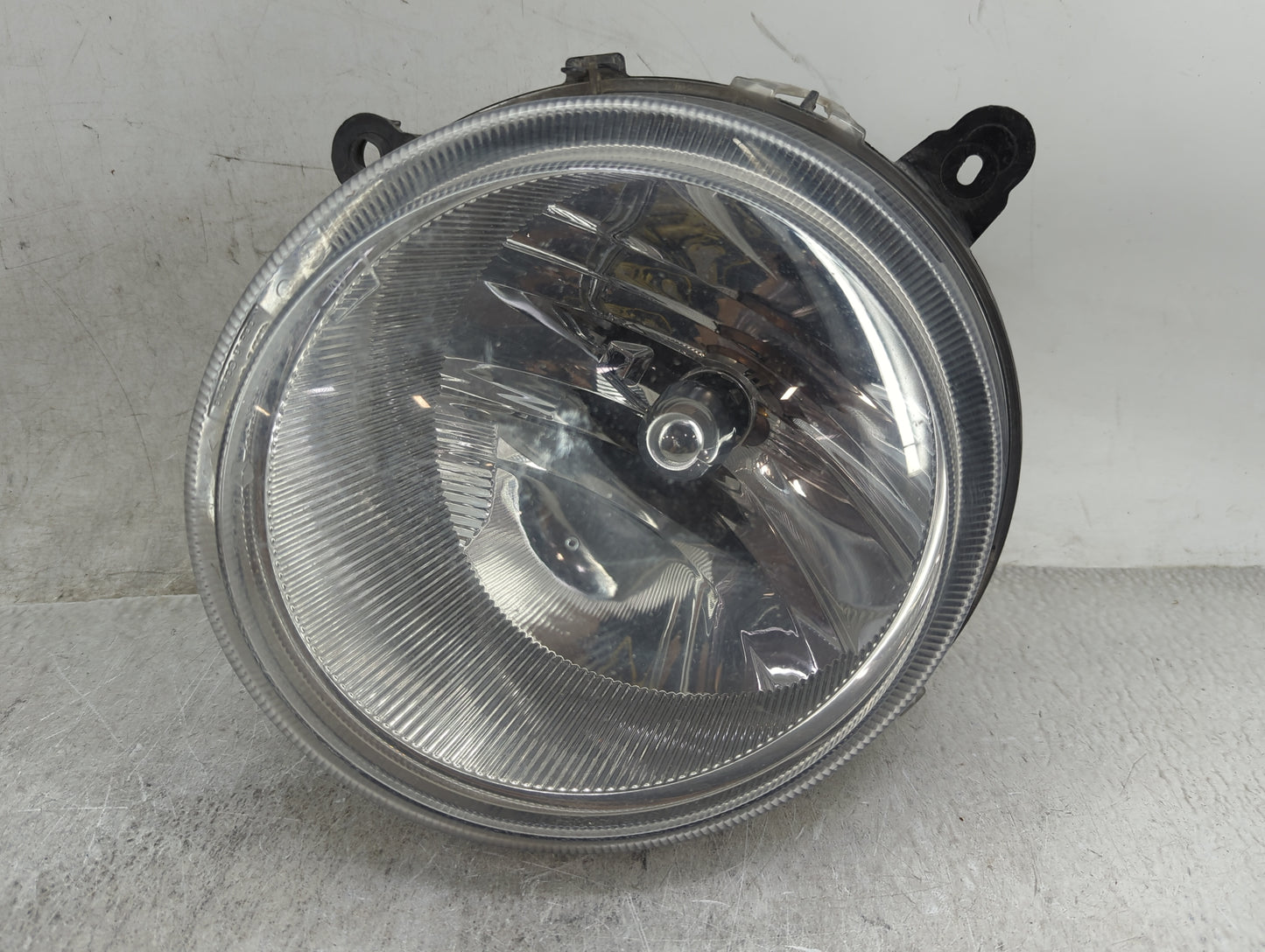 2007-2017 Jeep Patriot Passenger Right Oem Head Light Headlight Lamp 1459155 - Oemusedautoparts1.com