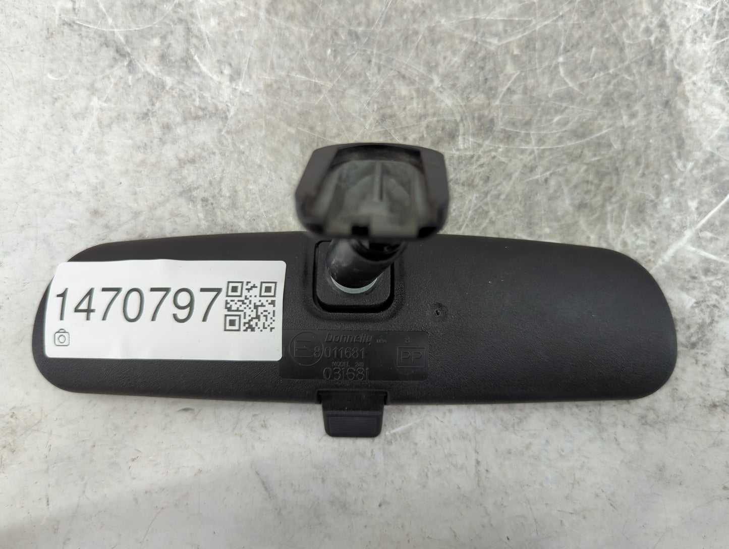 2007-2017 Jeep Patriot Interior Rear View Mirror Replacement OEM P/N:E8011681 011681 Fits OEM Used Auto Parts - Oemusedautop