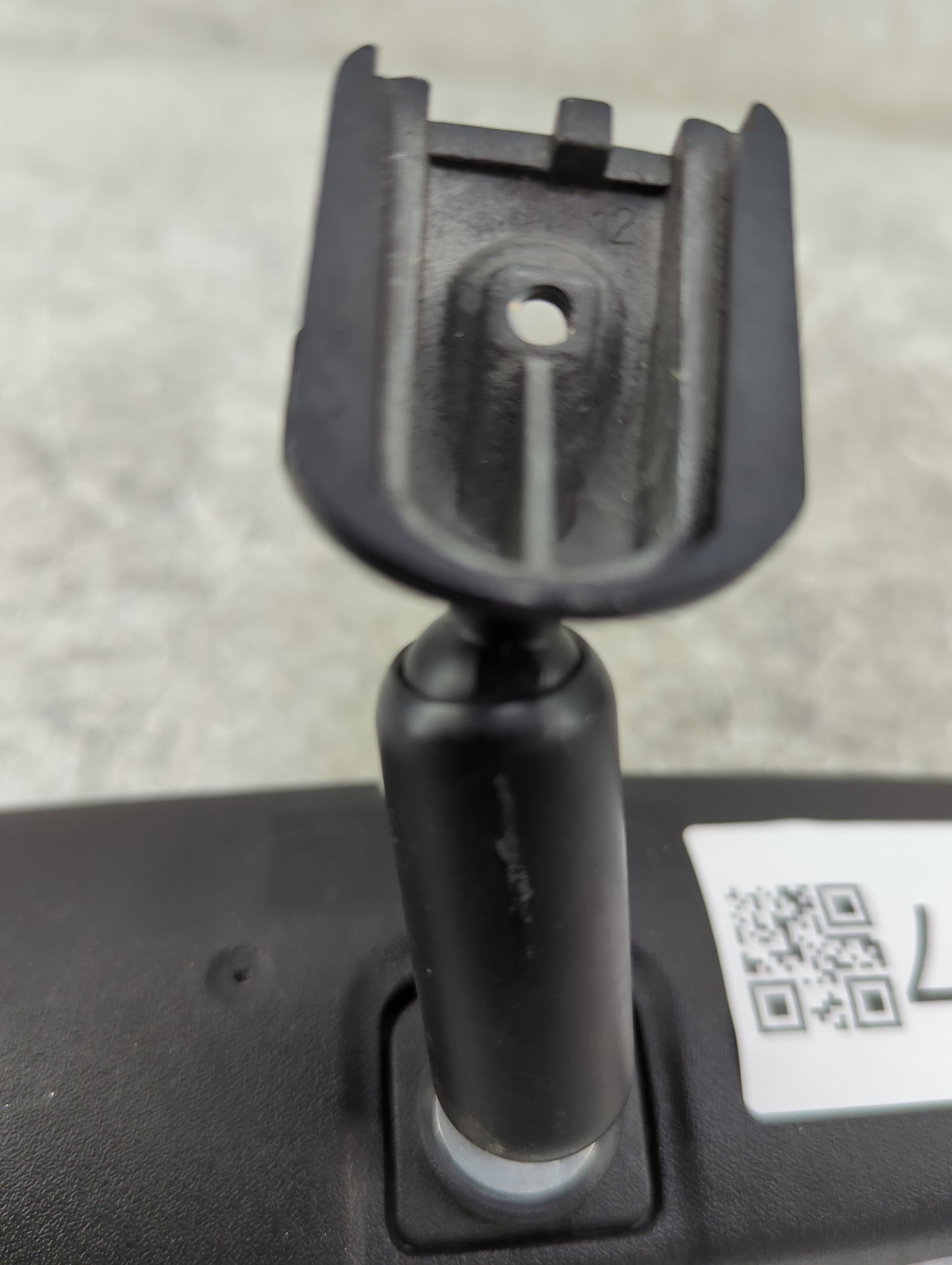 2007-2017 Jeep Patriot Interior Rear View Mirror Replacement OEM P/N:E8011681 011681 Fits OEM Used Auto Parts - Oemusedautop