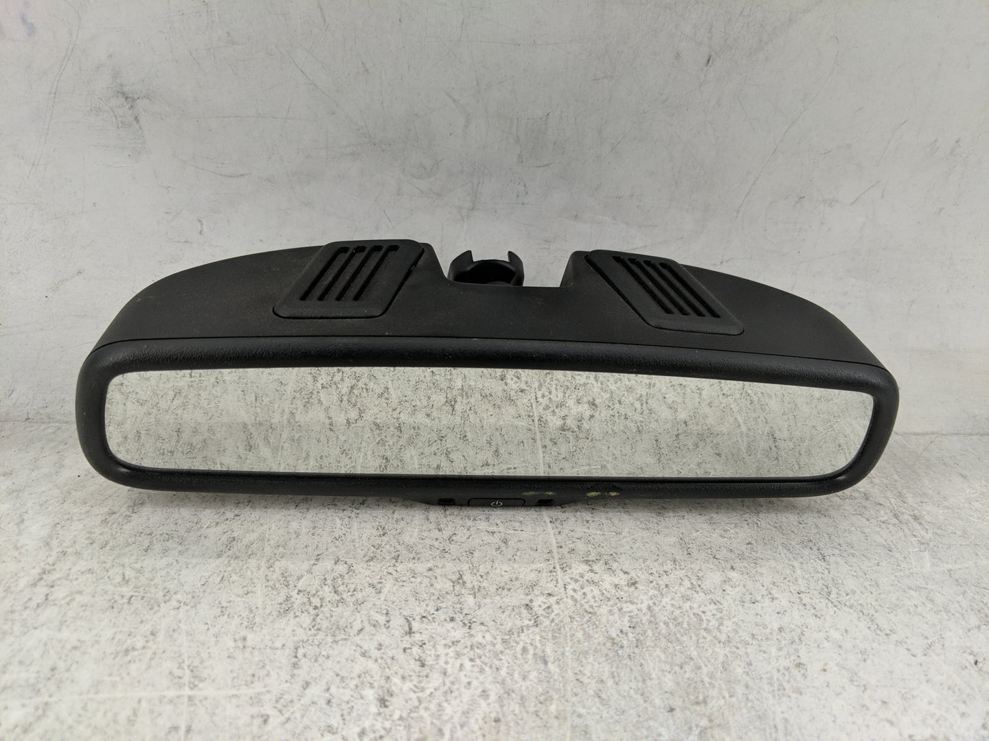 2011-2017 Jeep Patriot Interior Rear View Mirror Replacement OEM P/N:E11 026130 GNTX-610 Fits OEM Used Auto Parts - Oemuseda