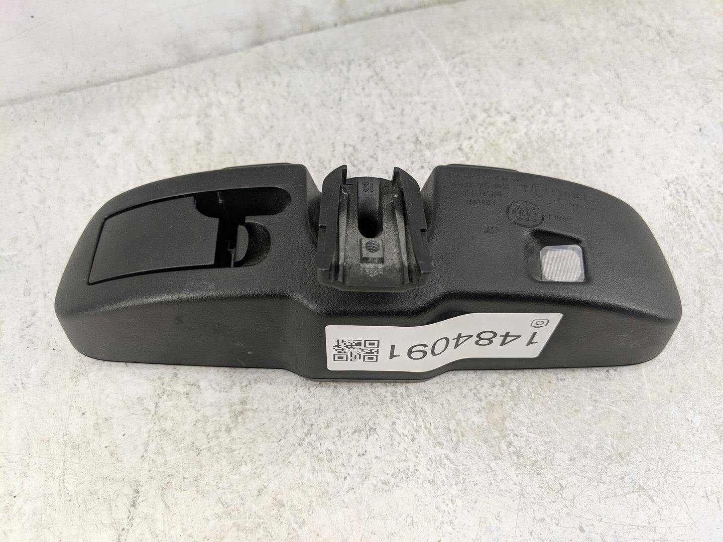 2011-2017 Jeep Patriot Interior Rear View Mirror Replacement OEM P/N:E11 026130 GNTX-610 Fits OEM Used Auto Parts - Oemuseda