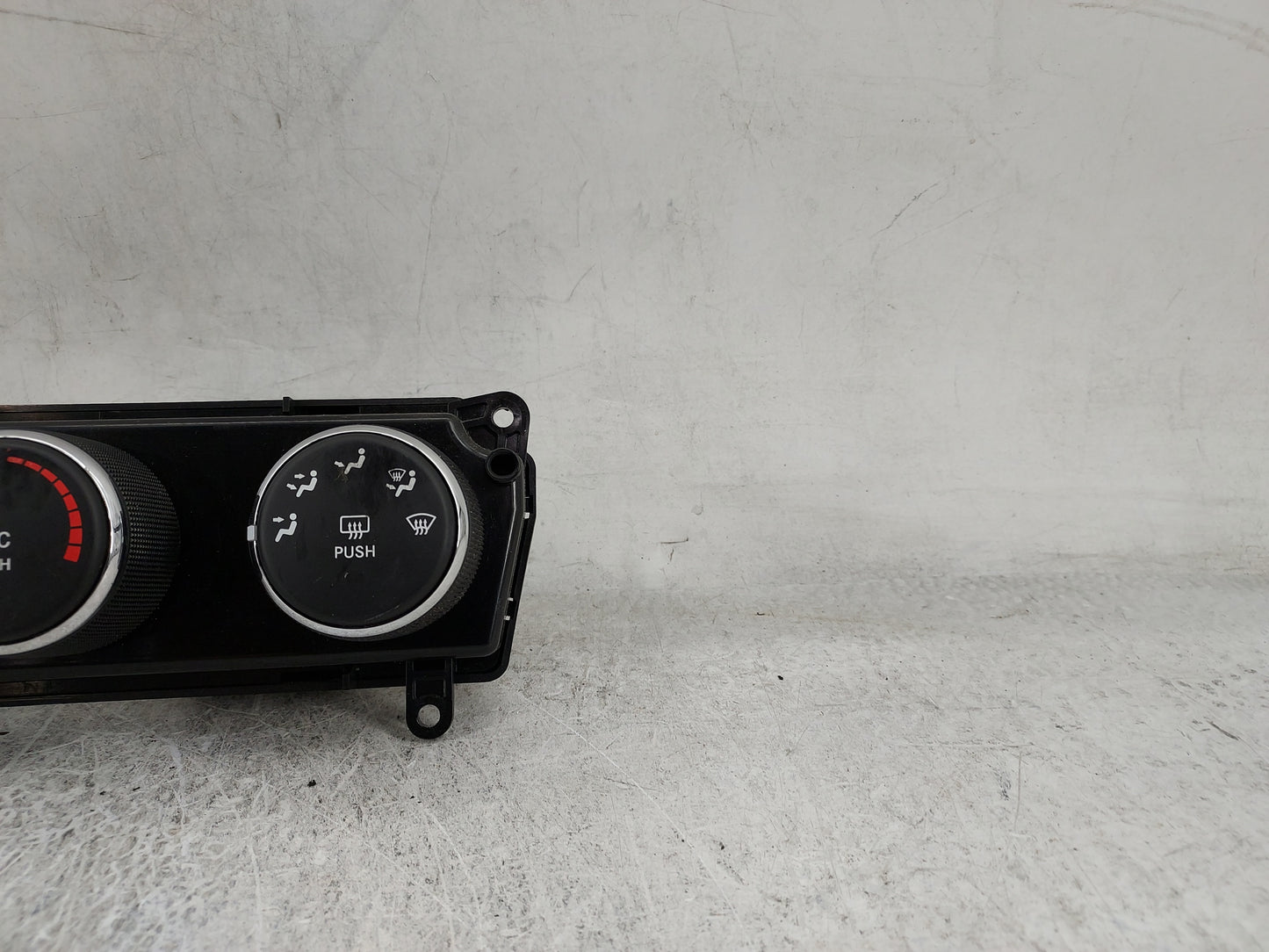 2011-2017 Jeep Patriot Climate Control Module Temperature AC/Heater Replacement P/N:P55111278AE Fits OEM Used Auto Parts - O