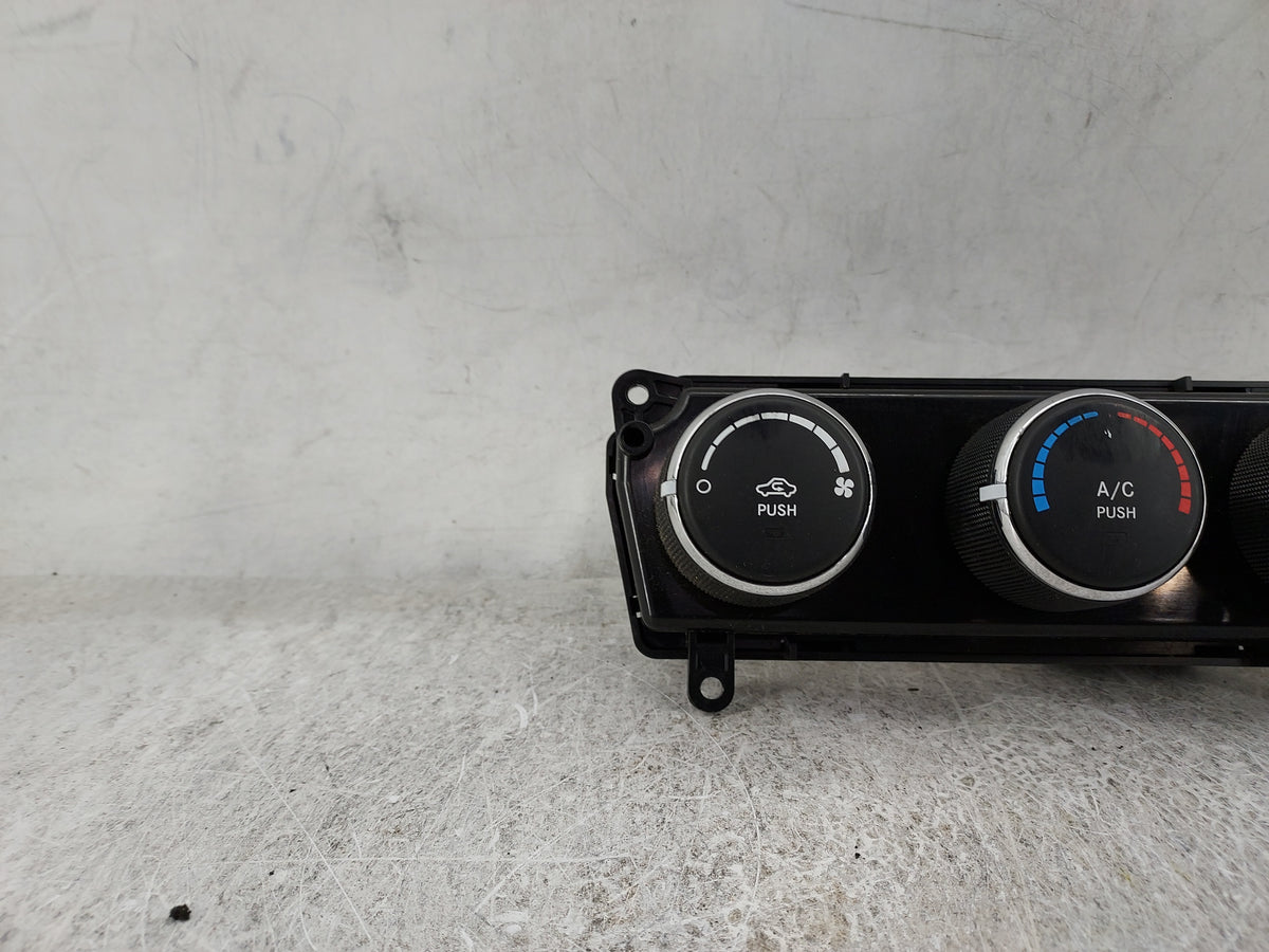 2011-2017 Jeep Patriot Climate Control Module Temperature AC/Heater Replacement P/N:P55111278AE Fits OEM Used Auto Parts - O