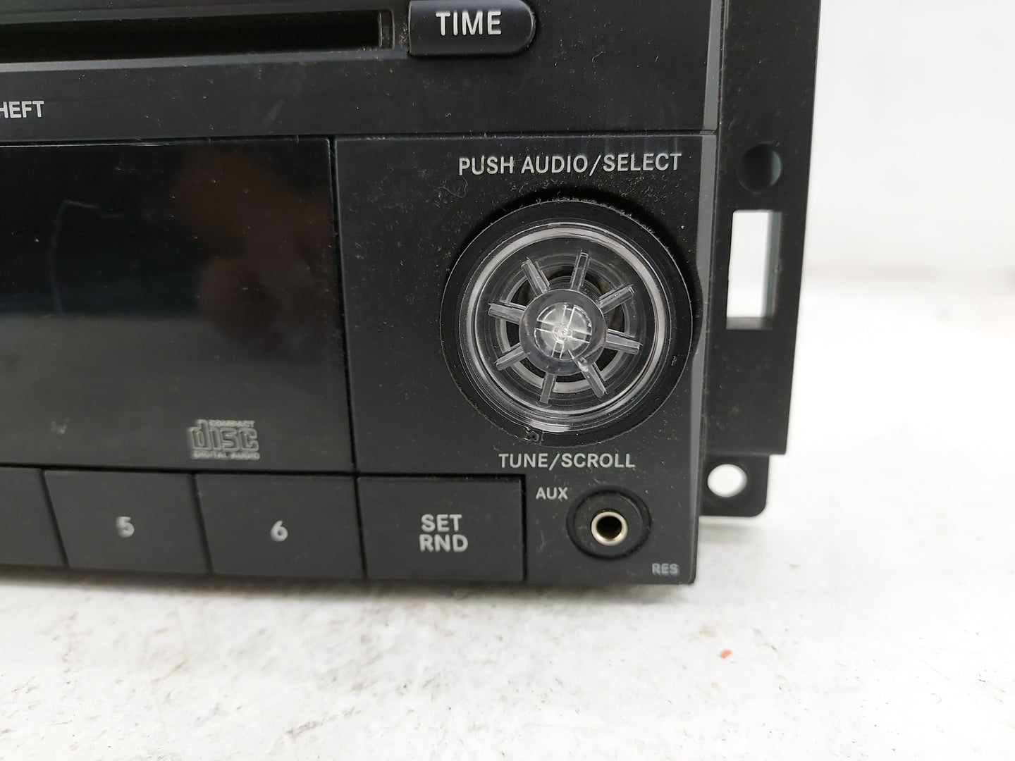 2012-2017 Jeep Patriot Radio AM FM Cd Player Receiver Replacement P/N:P05091195AC SPNP05091195AC Fits OEM Used Auto Parts - 