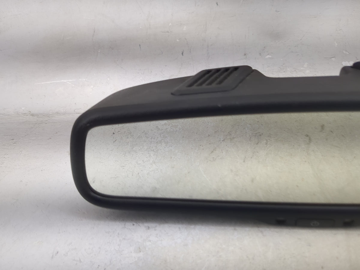 2011-2017 Jeep Patriot Interior Rear View Mirror Replacement OEM P/N:E11 026130 GNTX-610 Fits OEM Used Auto Parts - Oemuseda