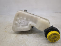 2007-2017 Jeep Patriot Brake Master Cylinder 1509303 - Oemusedautoparts1.com