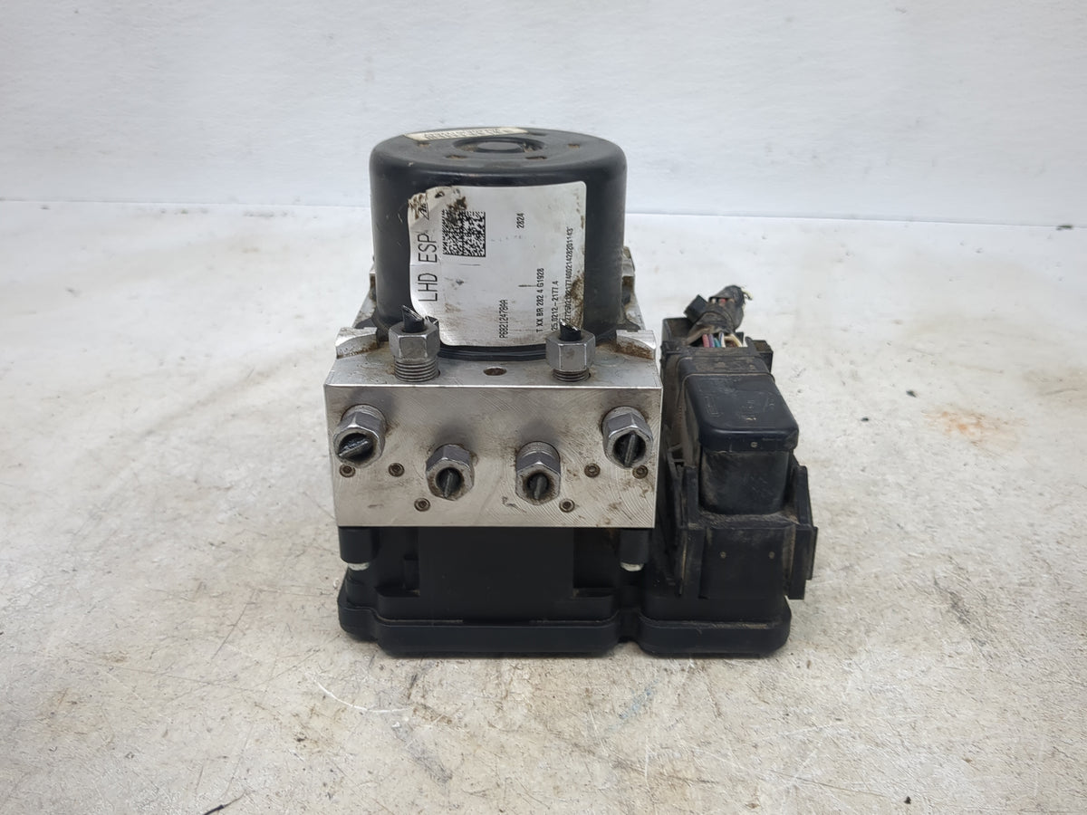 2014-2017 Jeep Patriot Anti-Lock Brake ABS Pump Module Actuator OEM P/N:P52125705AA 25212-2177-A Fits Fits 2014 2015 2016 20