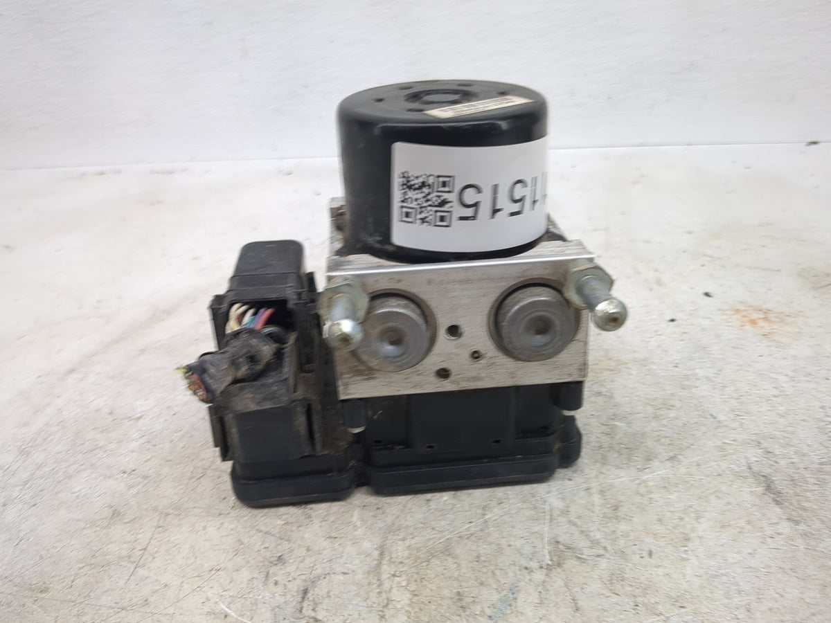2014-2017 Jeep Patriot Anti-Lock Brake ABS Pump Module Actuator OEM P/N:P52125705AA 25212-2177-A Fits Fits 2014 2015 2016 20