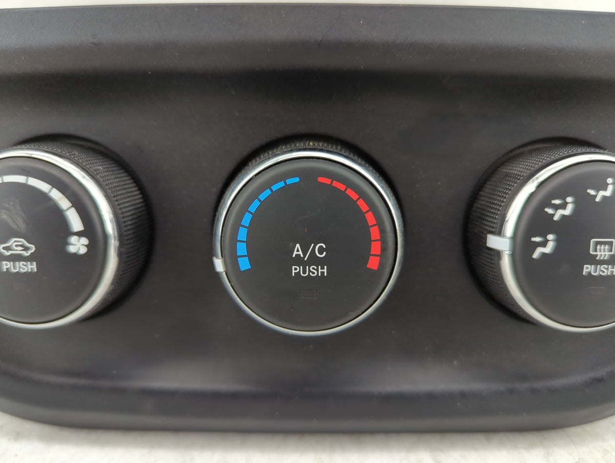 2011-2017 Jeep Patriot Climate Control Module Temperature AC/Heater Replacement P/N:P55111270AE Fits OEM Used Auto Parts - O