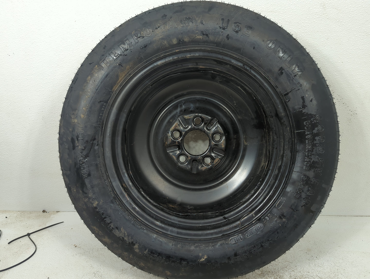 2007-2017 Jeep Patriot Spare Donut Tire Wheel Rim Oem 5037177 - Oemusedautoparts1.com