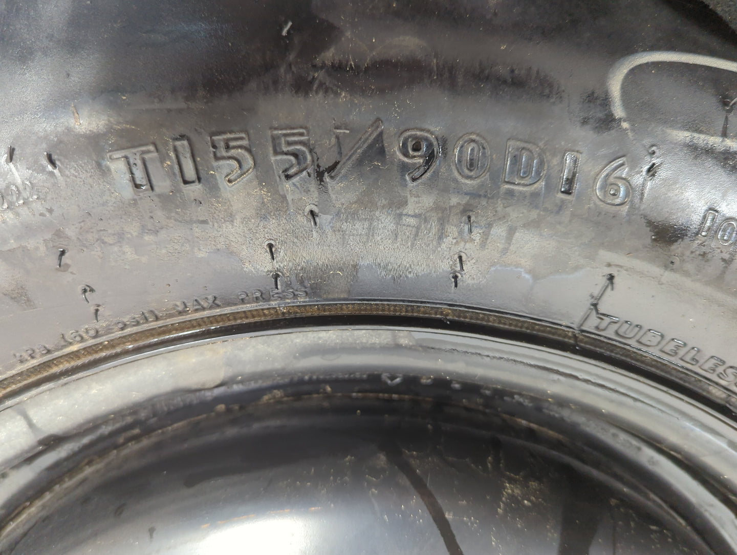 2007-2017 Jeep Patriot Spare Donut Tire Wheel Rim Oem 5037177 - Oemusedautoparts1.com