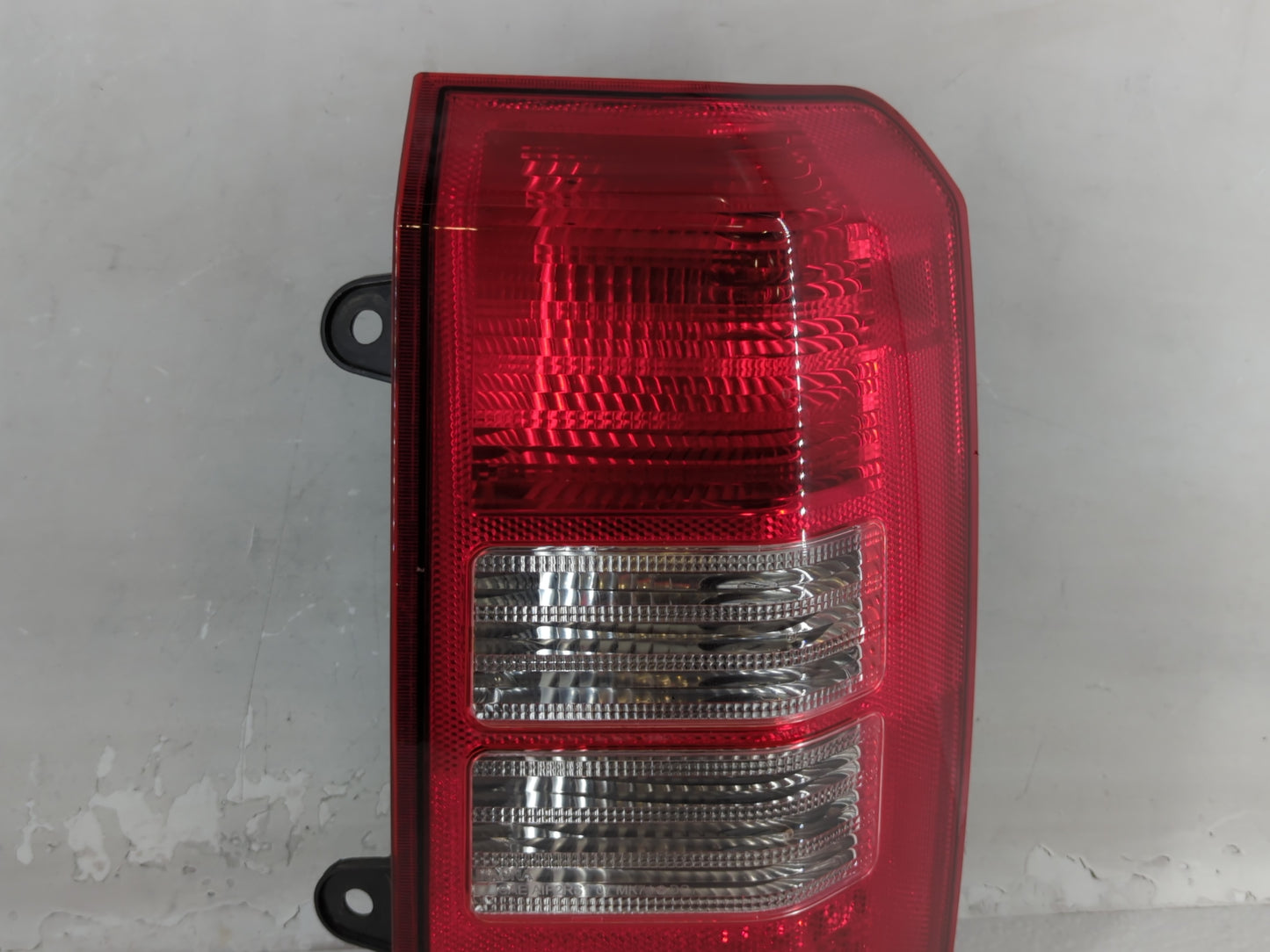 2008-2017 Jeep Patriot Tail Light Assembly Passenger Right OEM P/N:05160364AF Fits OEM Used Auto Parts - Oemusedautoparts1.c